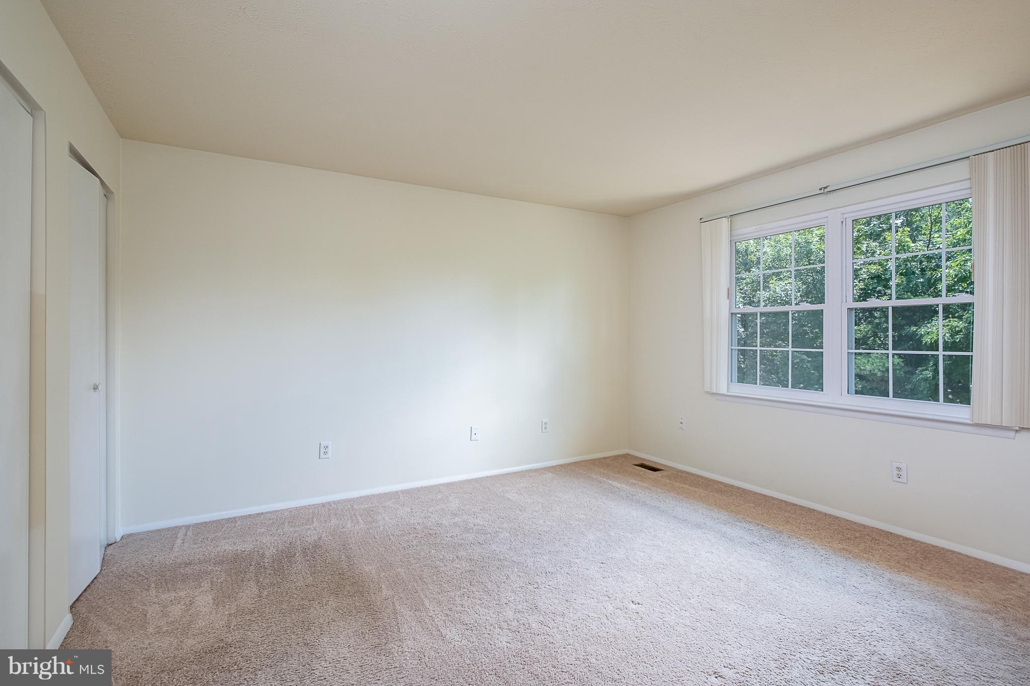 RIDGEFIELD - Residential Lease