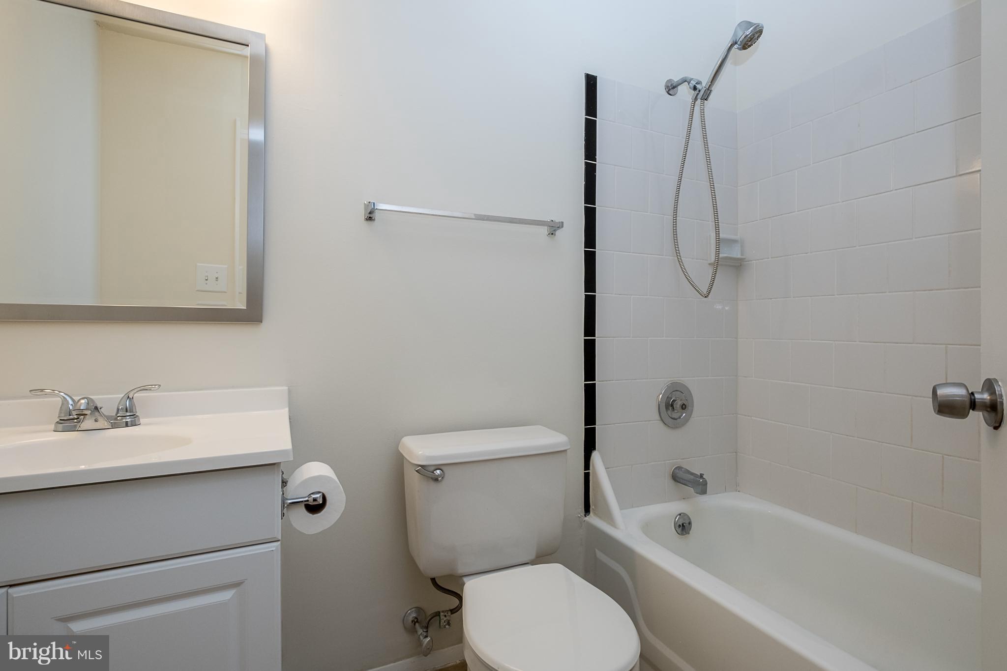 RIDGEFIELD - Residential Lease