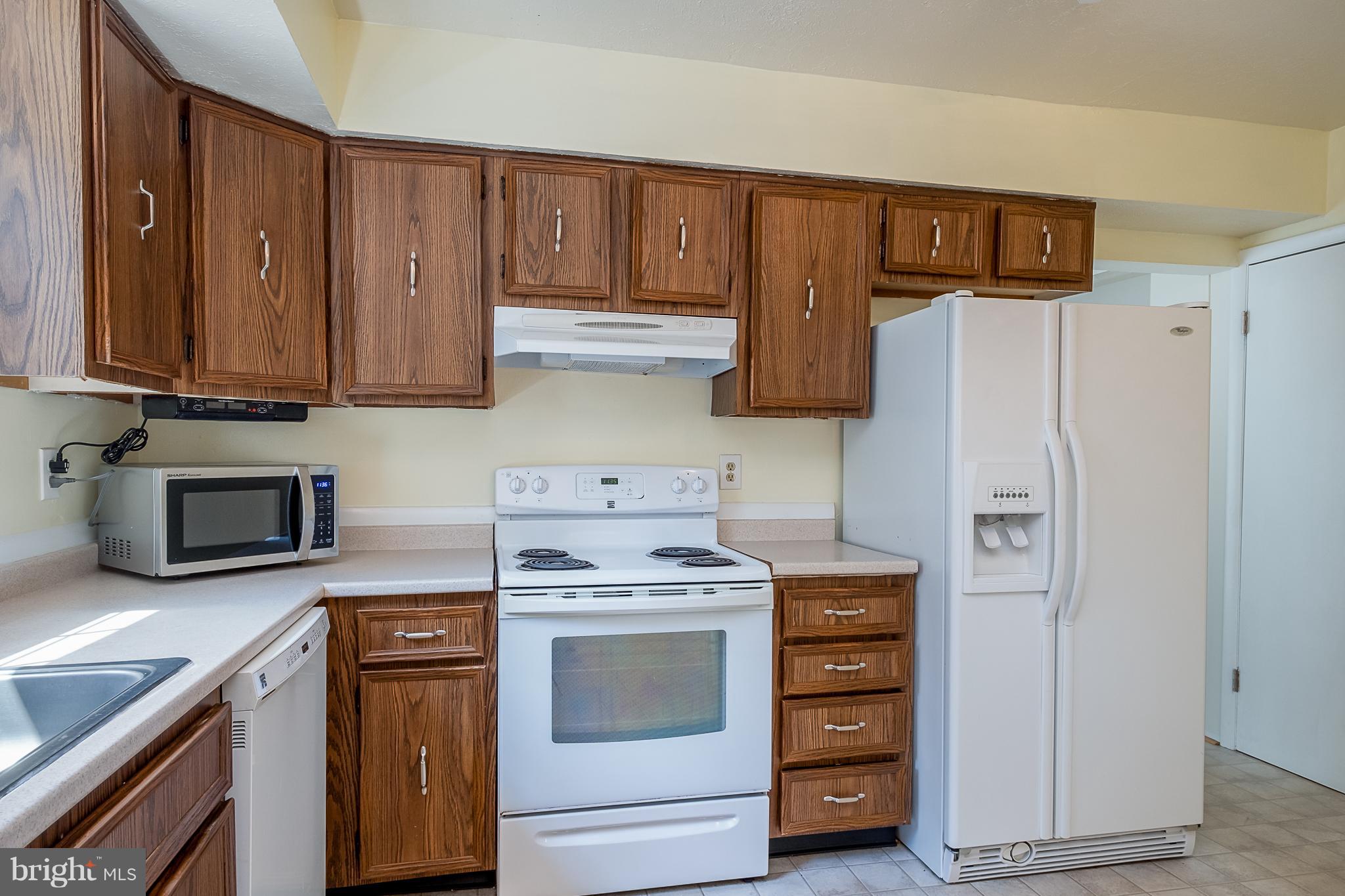 RIDGEFIELD - Residential Lease