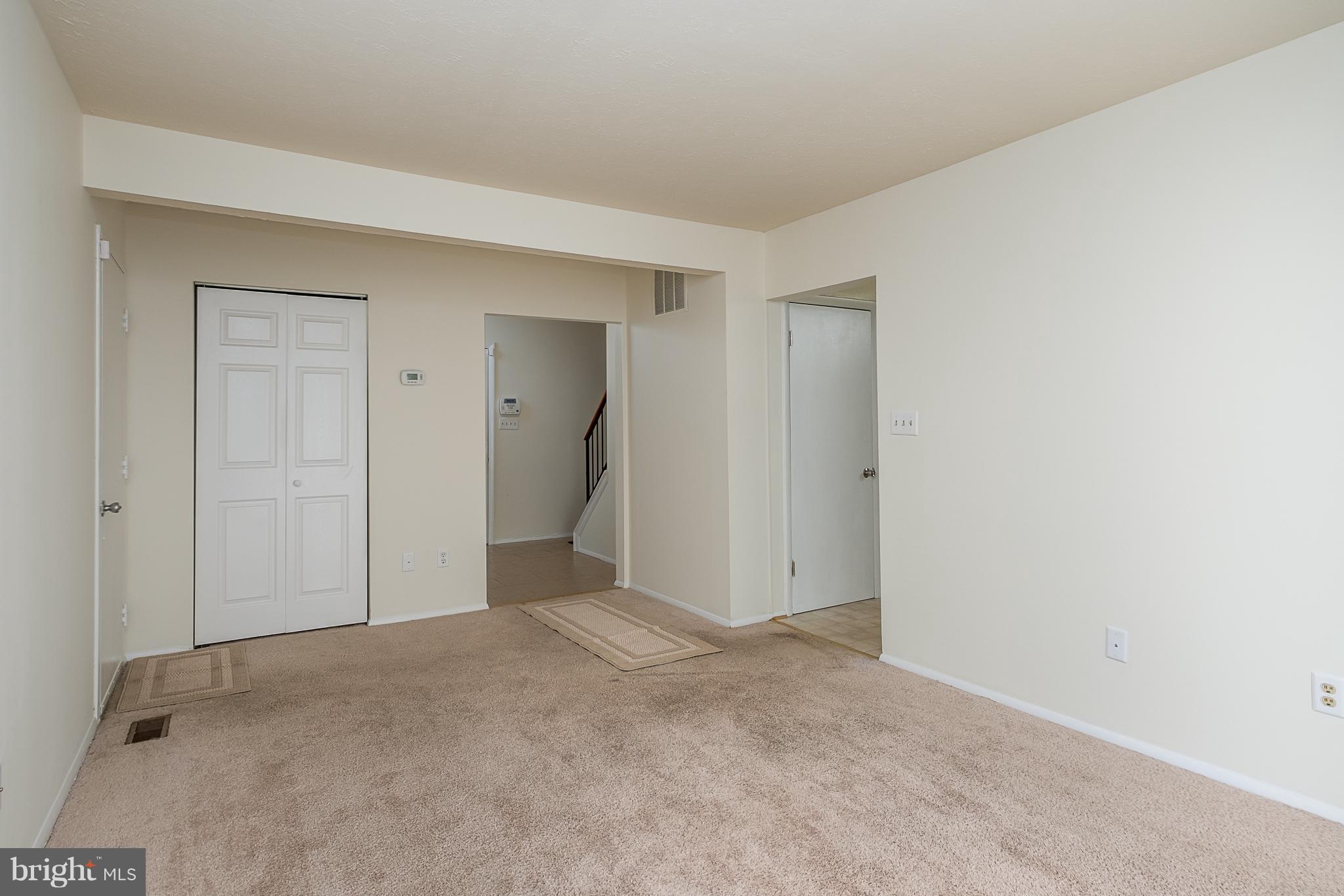 RIDGEFIELD - Residential Lease