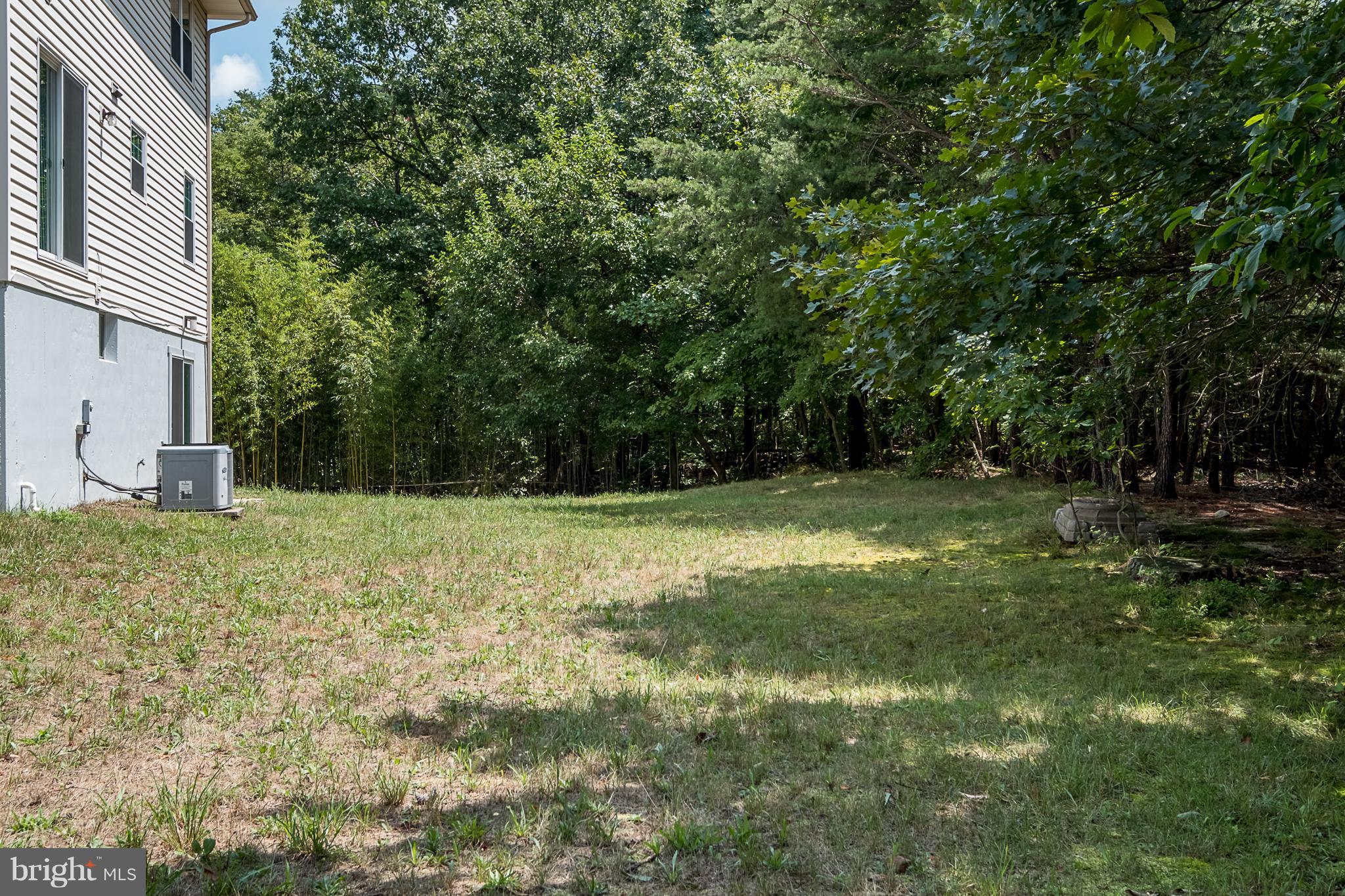 RIDGEFIELD - Residential Lease