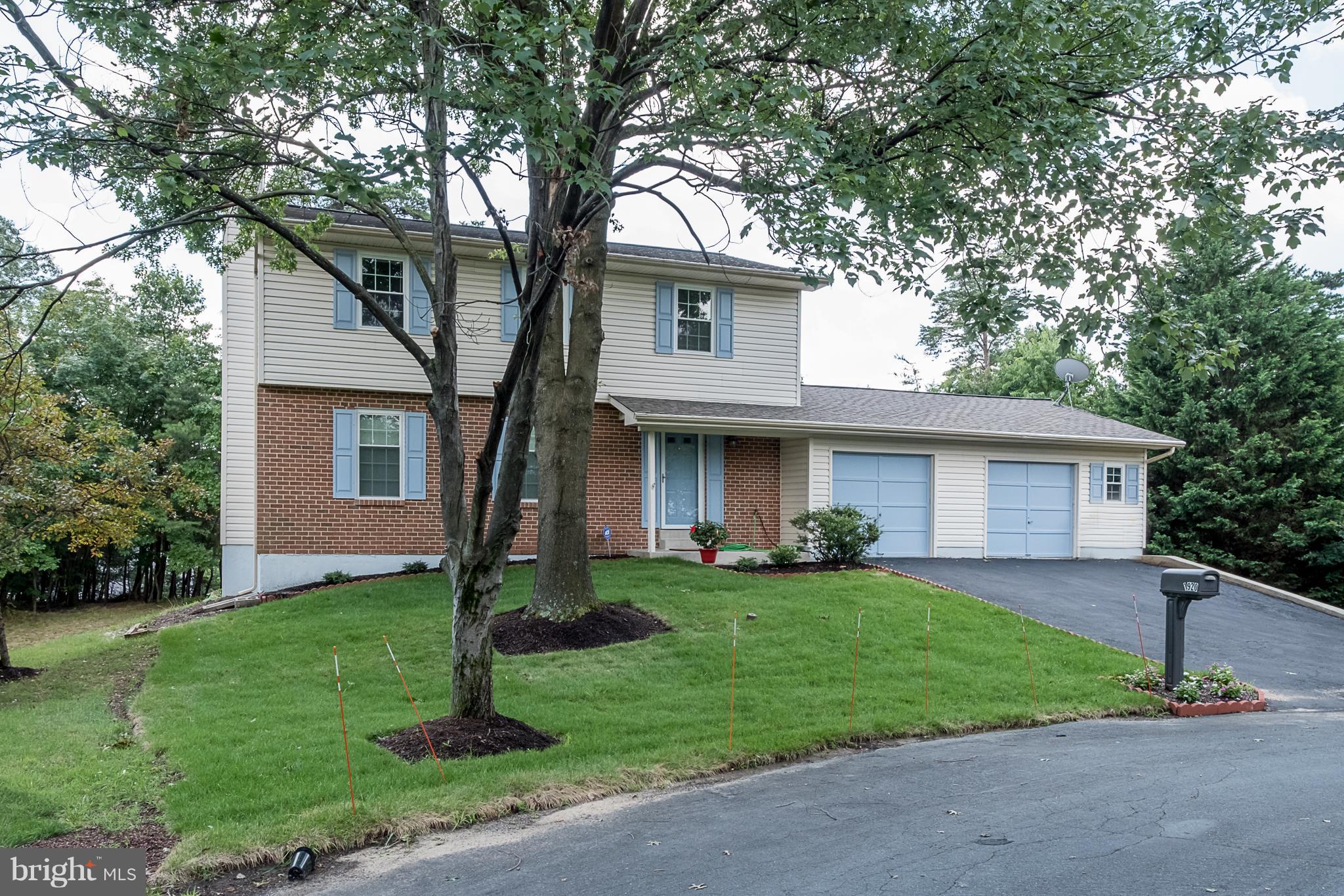 RIDGEFIELD - Residential Lease