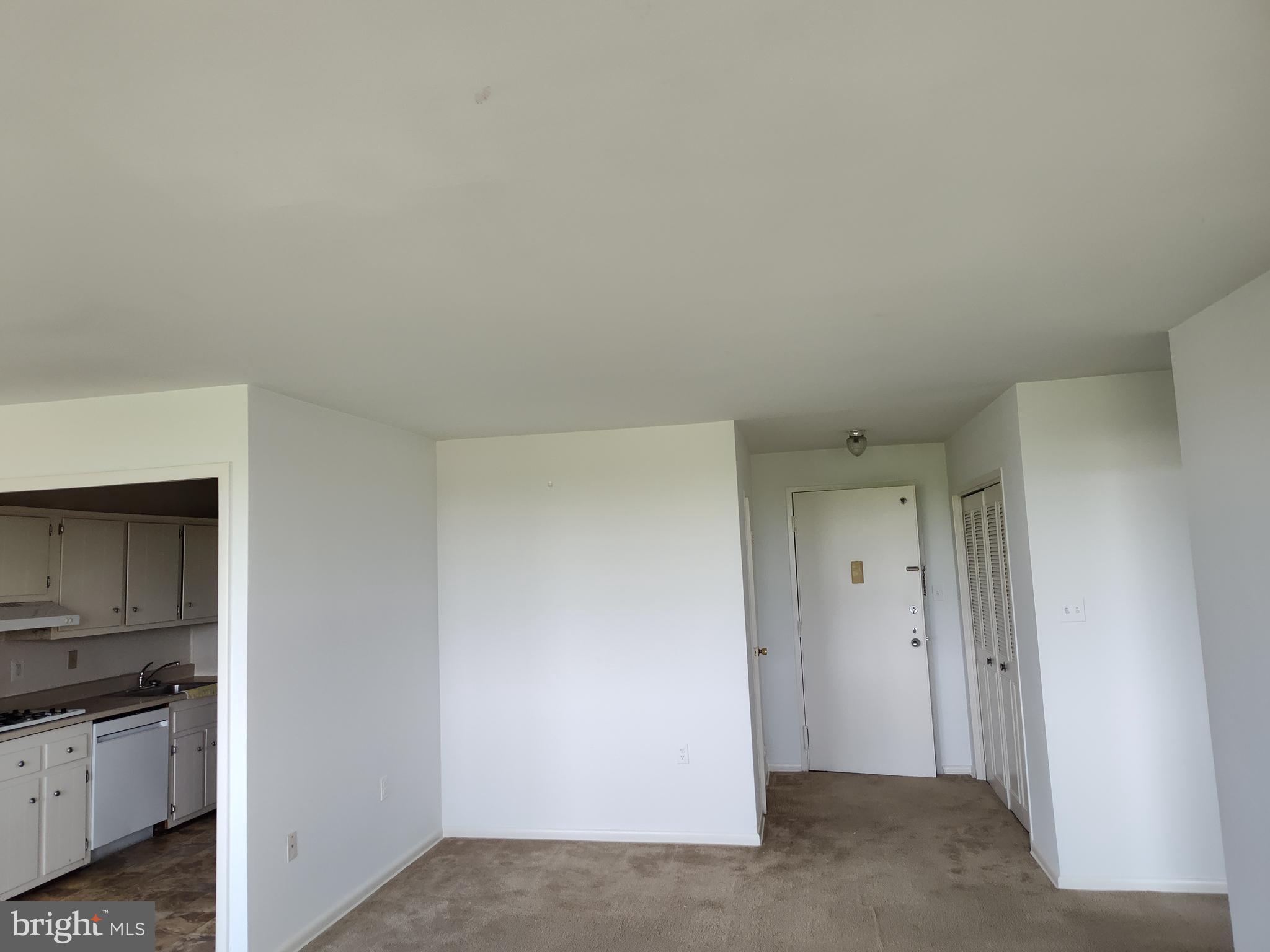 GROSVENOR PARK - Residential Lease