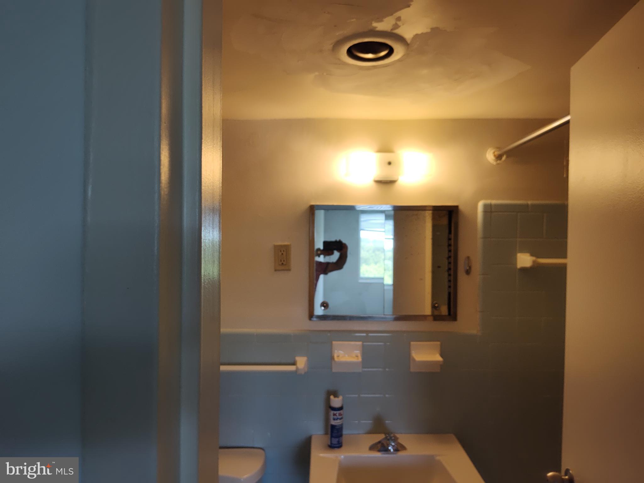 GROSVENOR PARK - Residential Lease