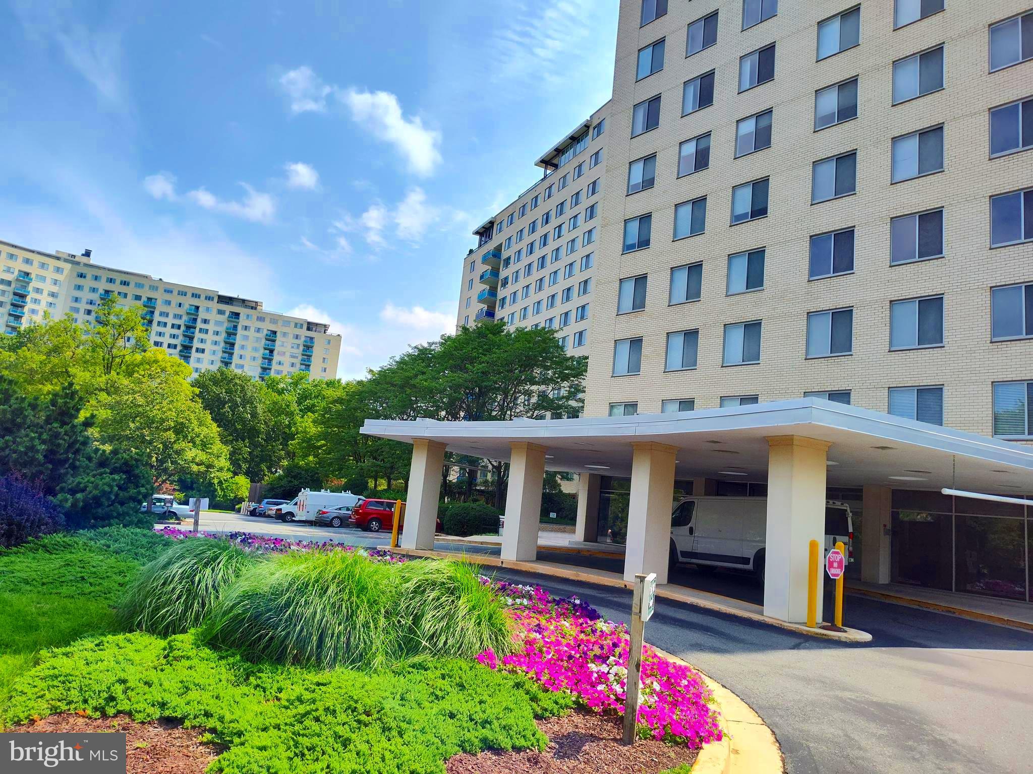 GROSVENOR PARK - Residential Lease