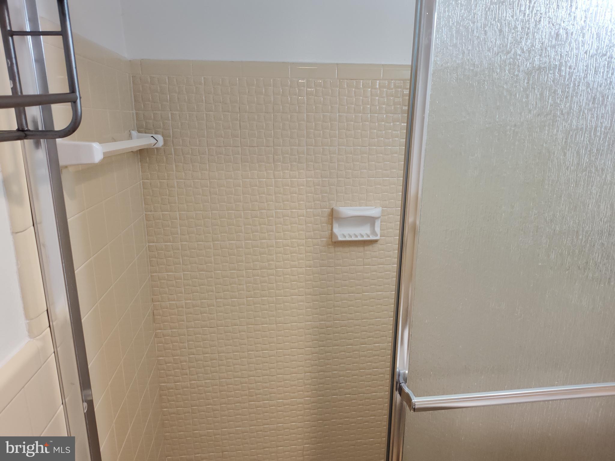 GROSVENOR PARK - Residential Lease