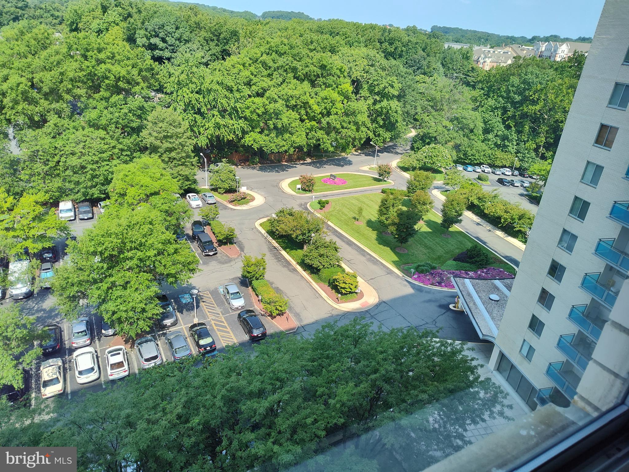 GROSVENOR PARK - Residential Lease