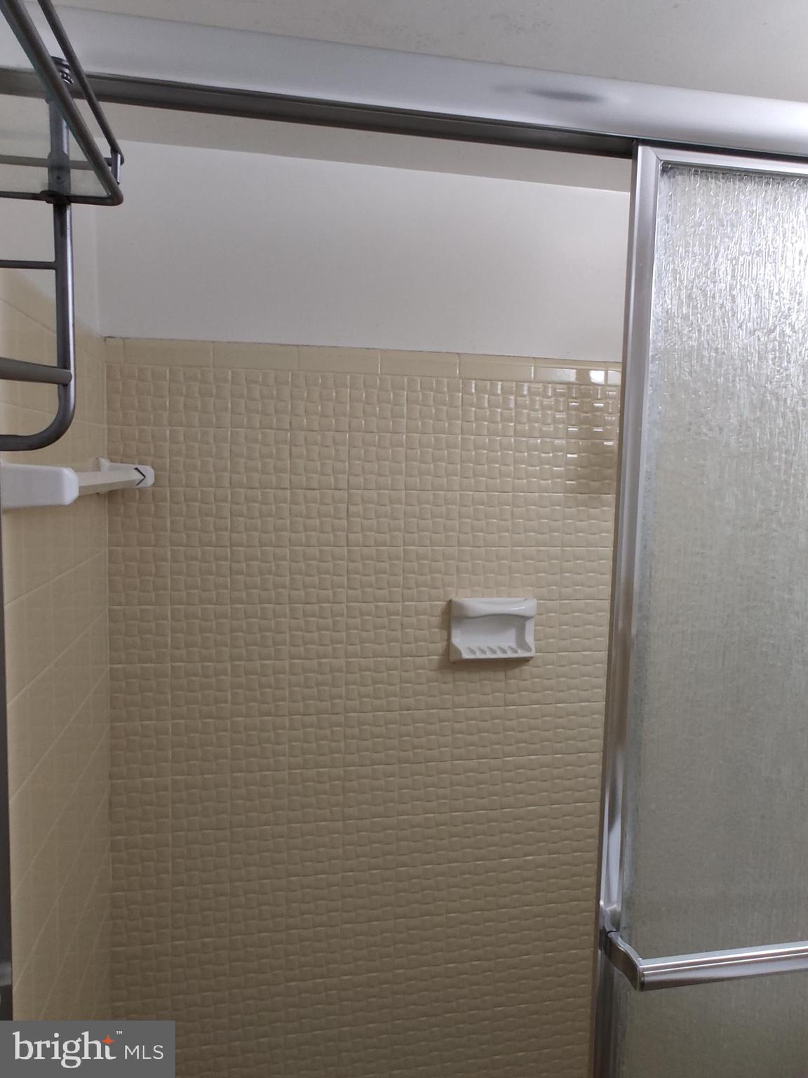 GROSVENOR PARK - Residential Lease