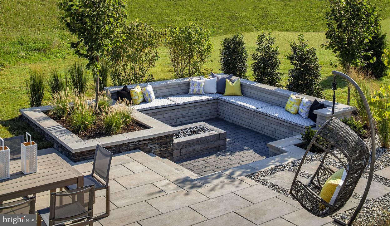 LENAH MILL - THE EXECUTIVES - Residential