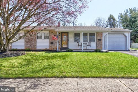 5202 ROYAL DRIVE MECHANICSBURG PA 17055