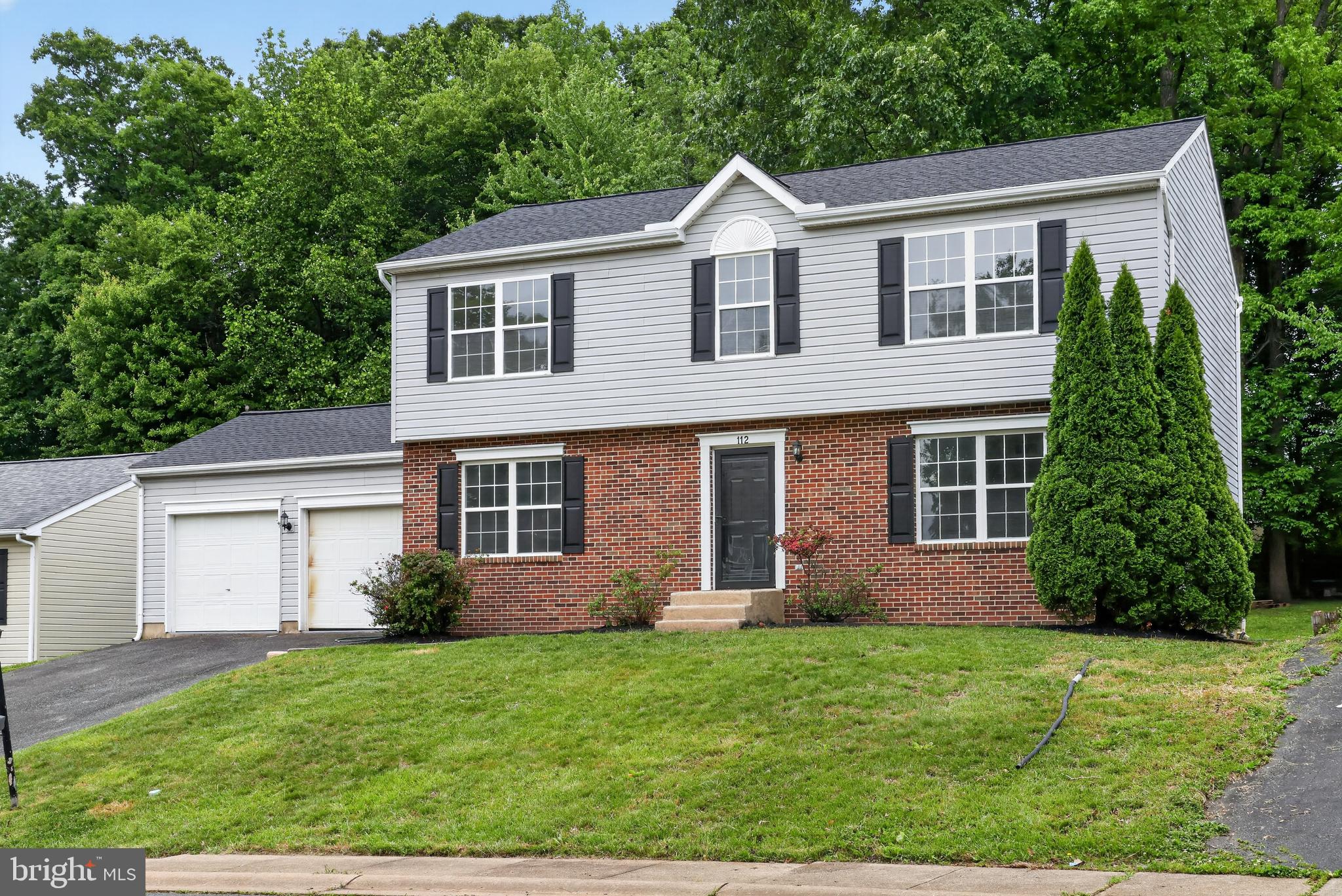 112 LIBERTY LANE