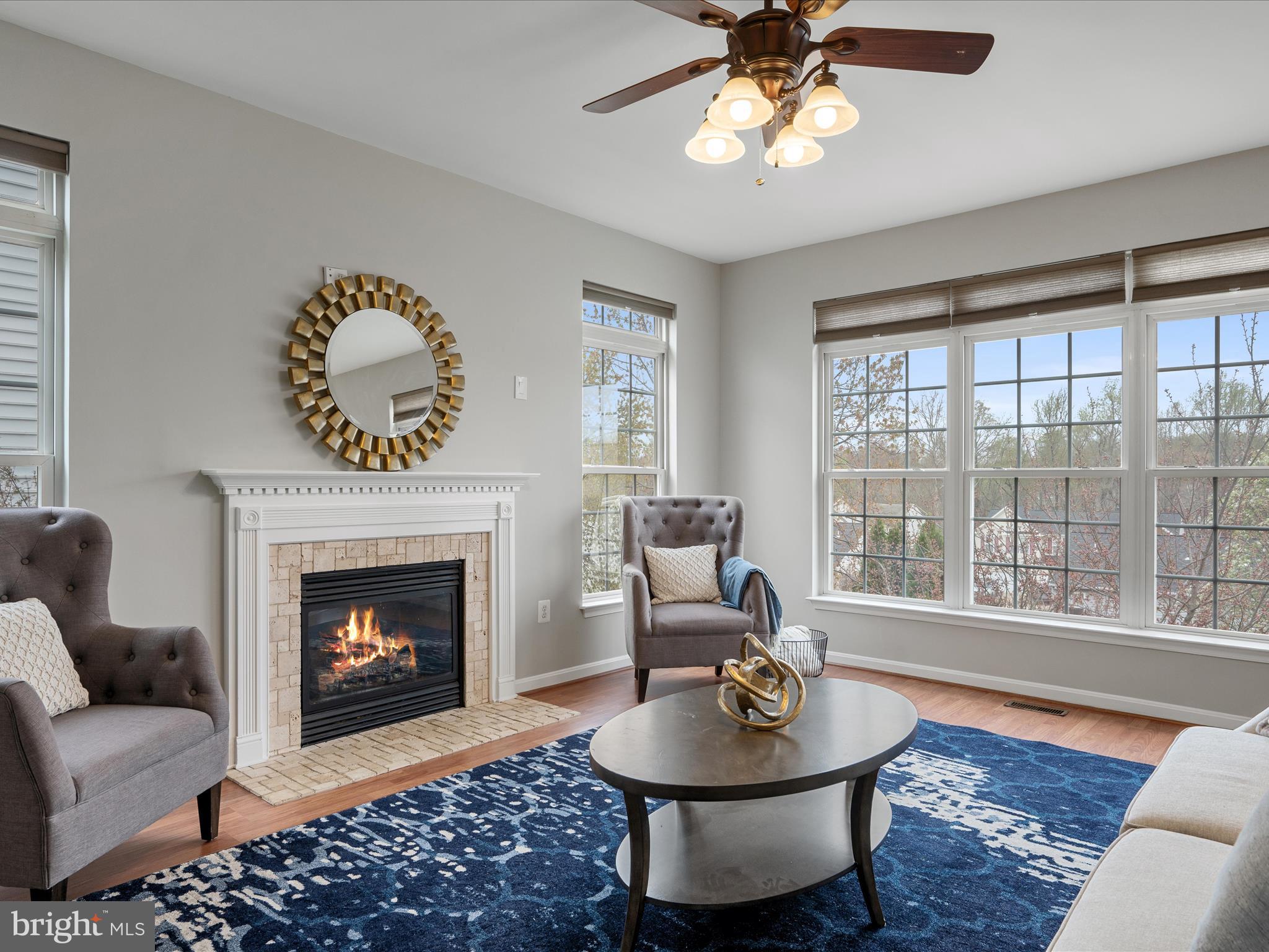 ENGLAND RUN - Residential