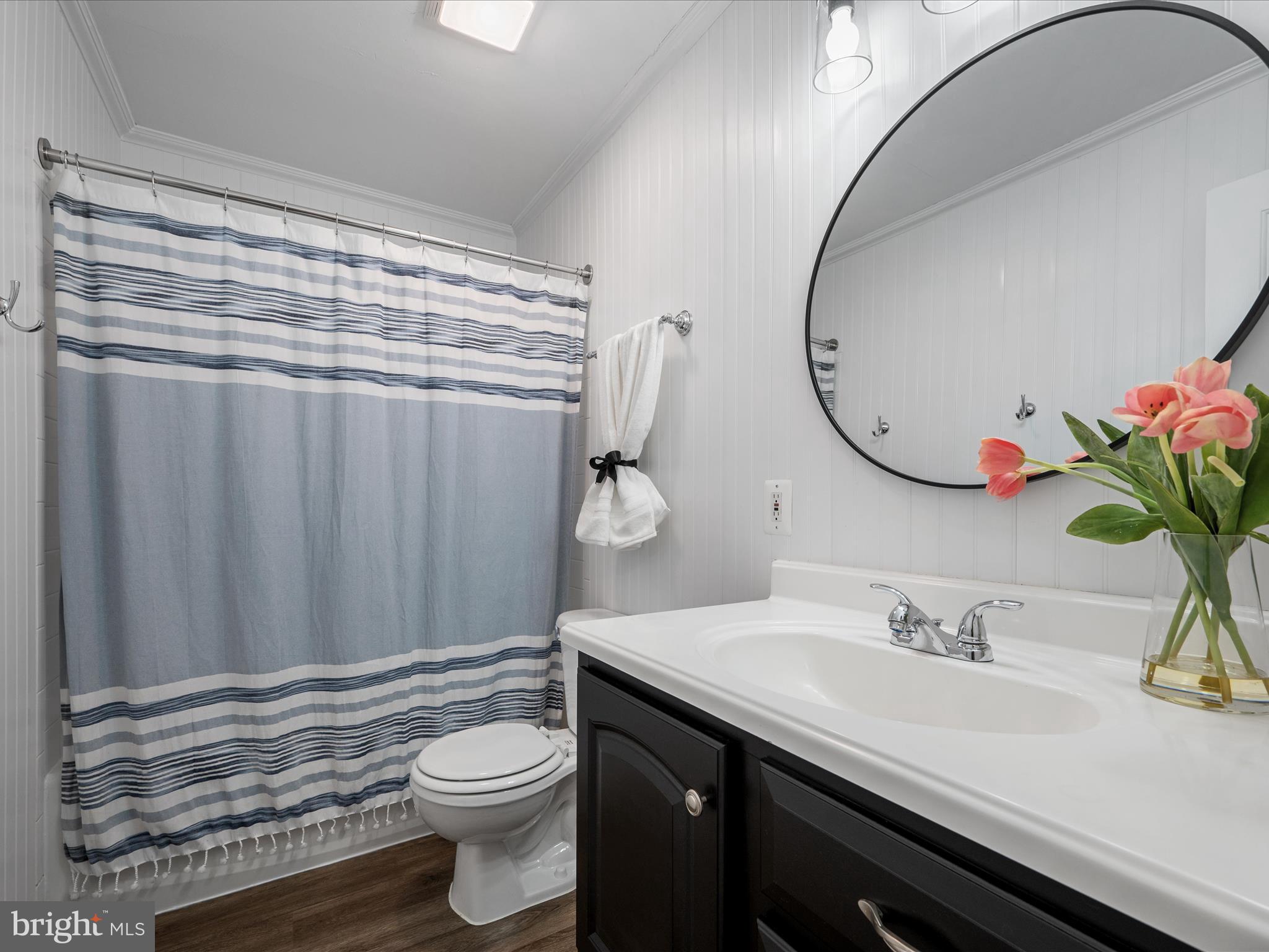 ENGLAND RUN - Residential