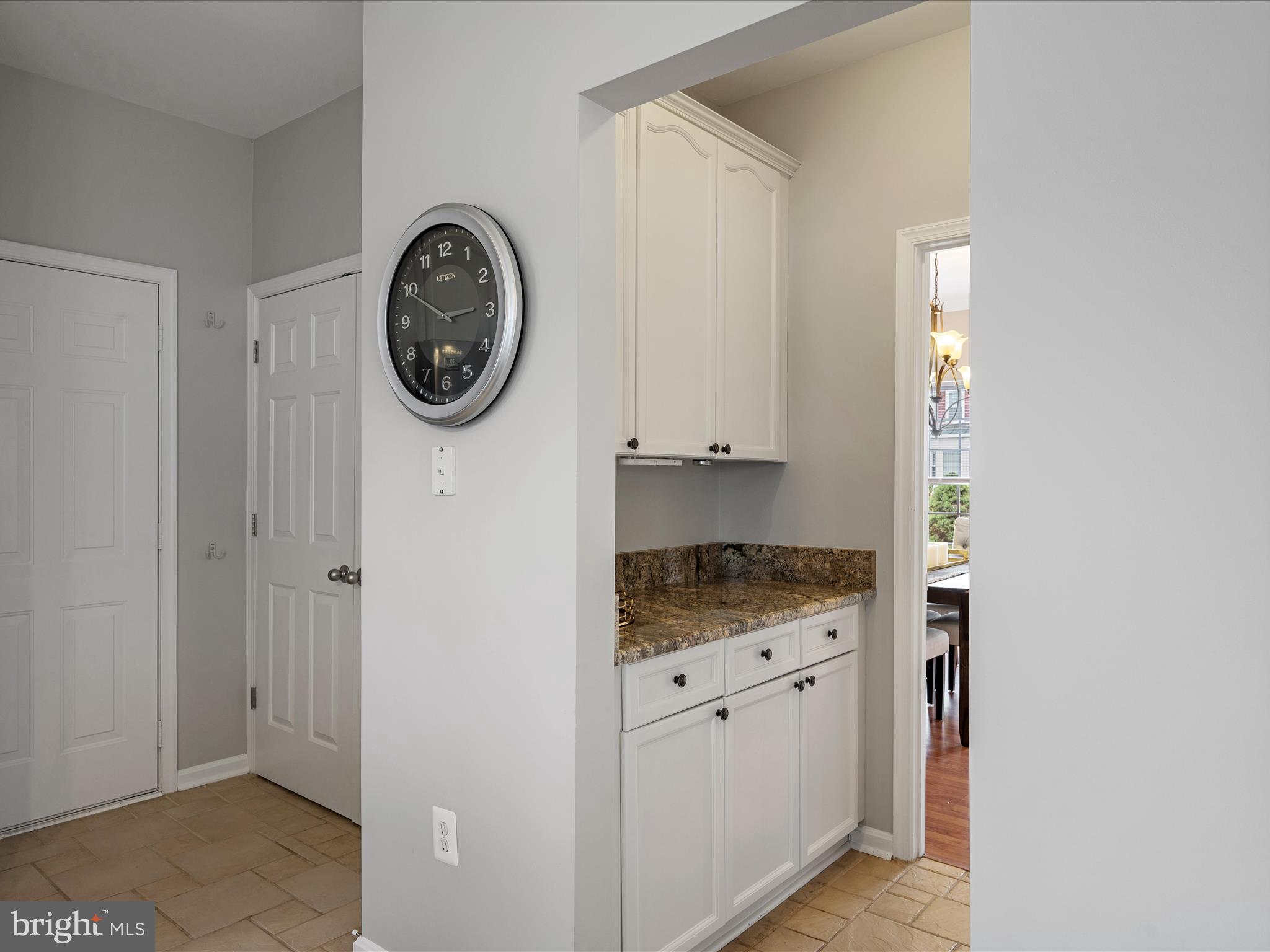 ENGLAND RUN - Residential