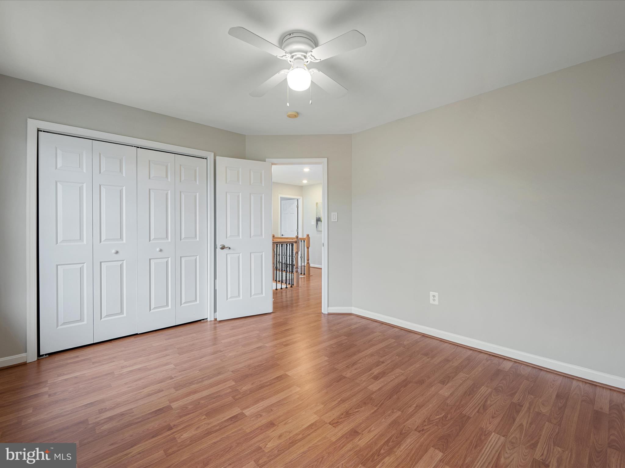 ENGLAND RUN - Residential