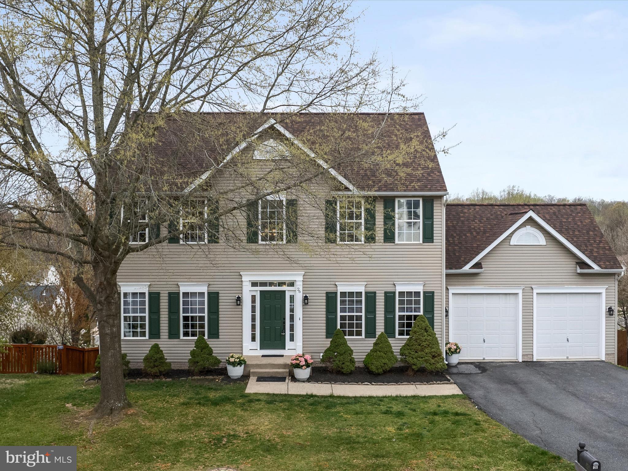 ENGLAND RUN - Residential