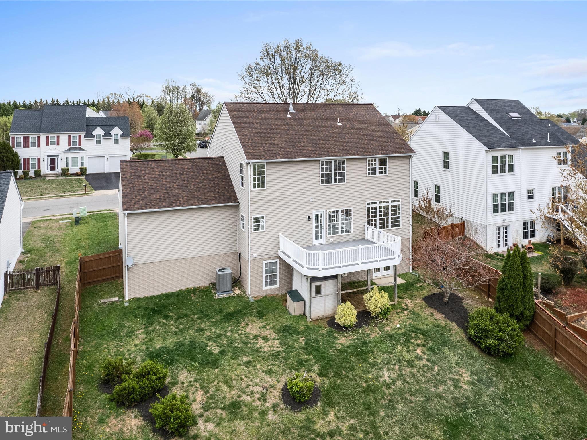 ENGLAND RUN - Residential