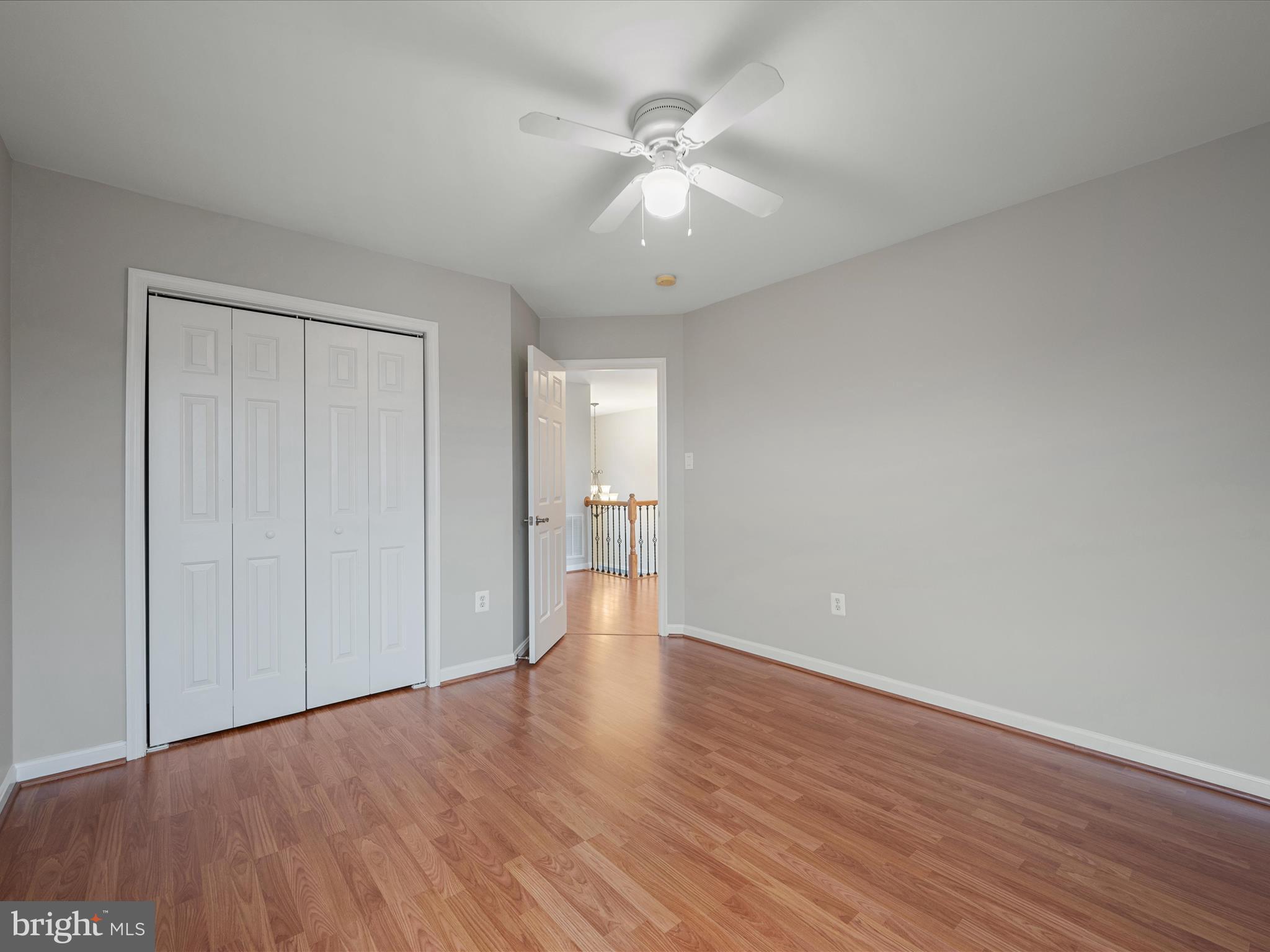 ENGLAND RUN - Residential