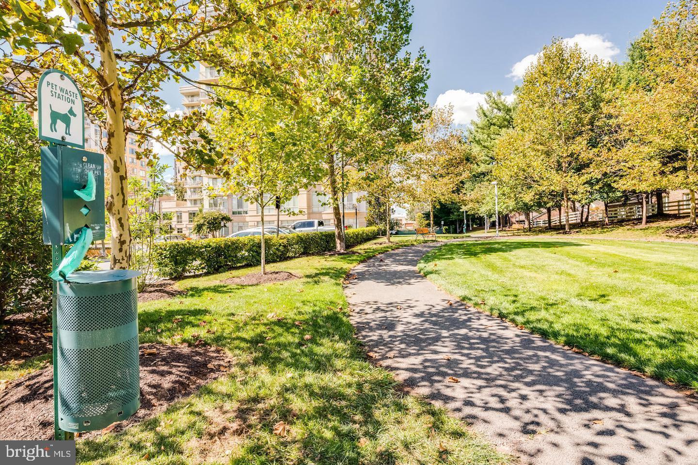 PARCRESTON - Residential