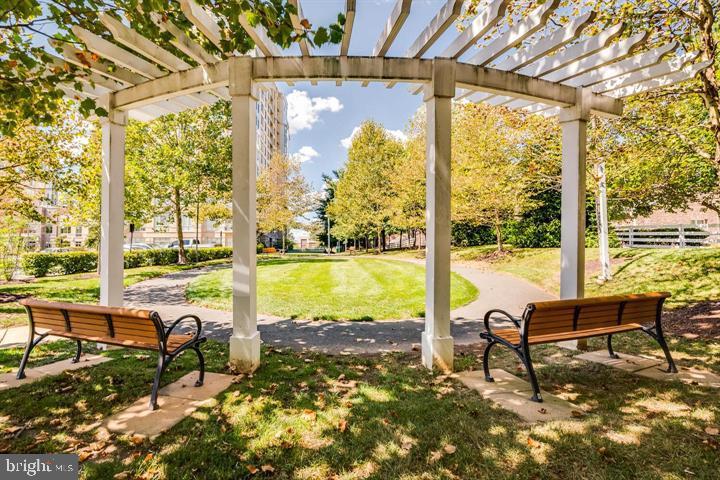 PARCRESTON - Residential