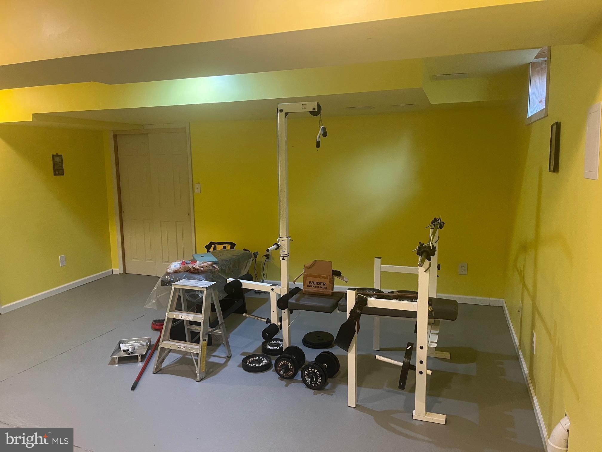 HIDDEN CREEK - Residential