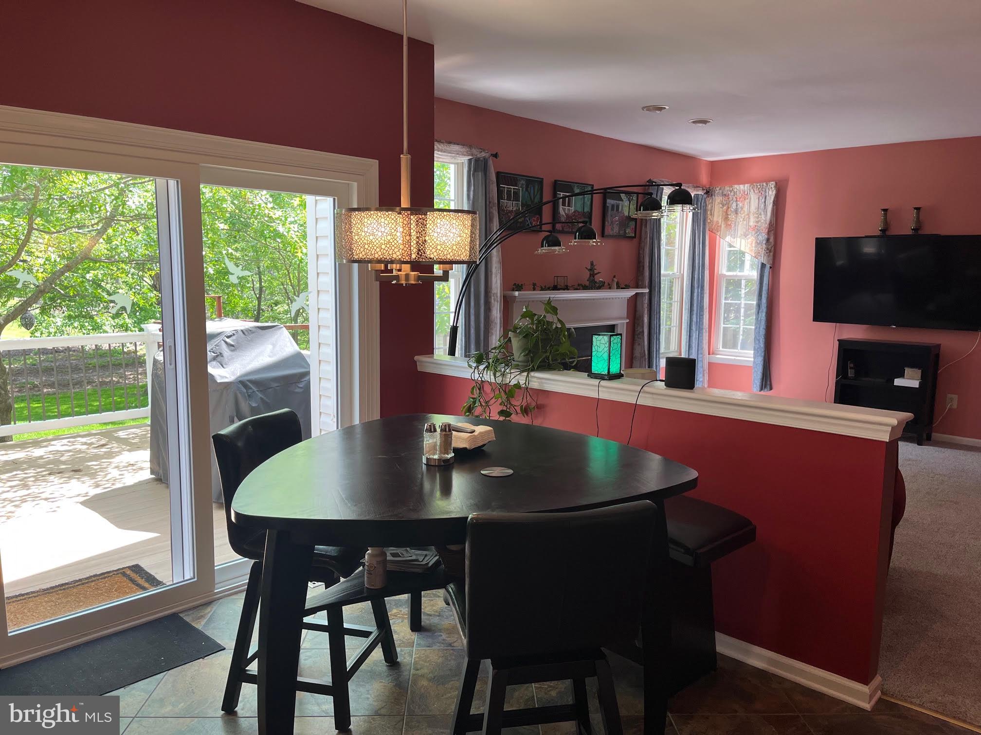 HIDDEN CREEK - Residential