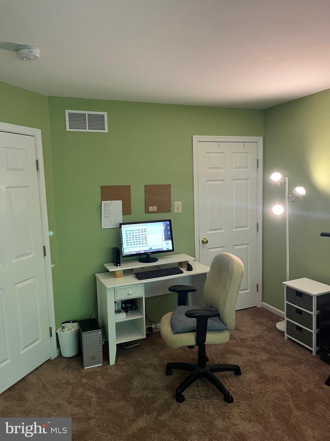 HIDDEN CREEK - Residential