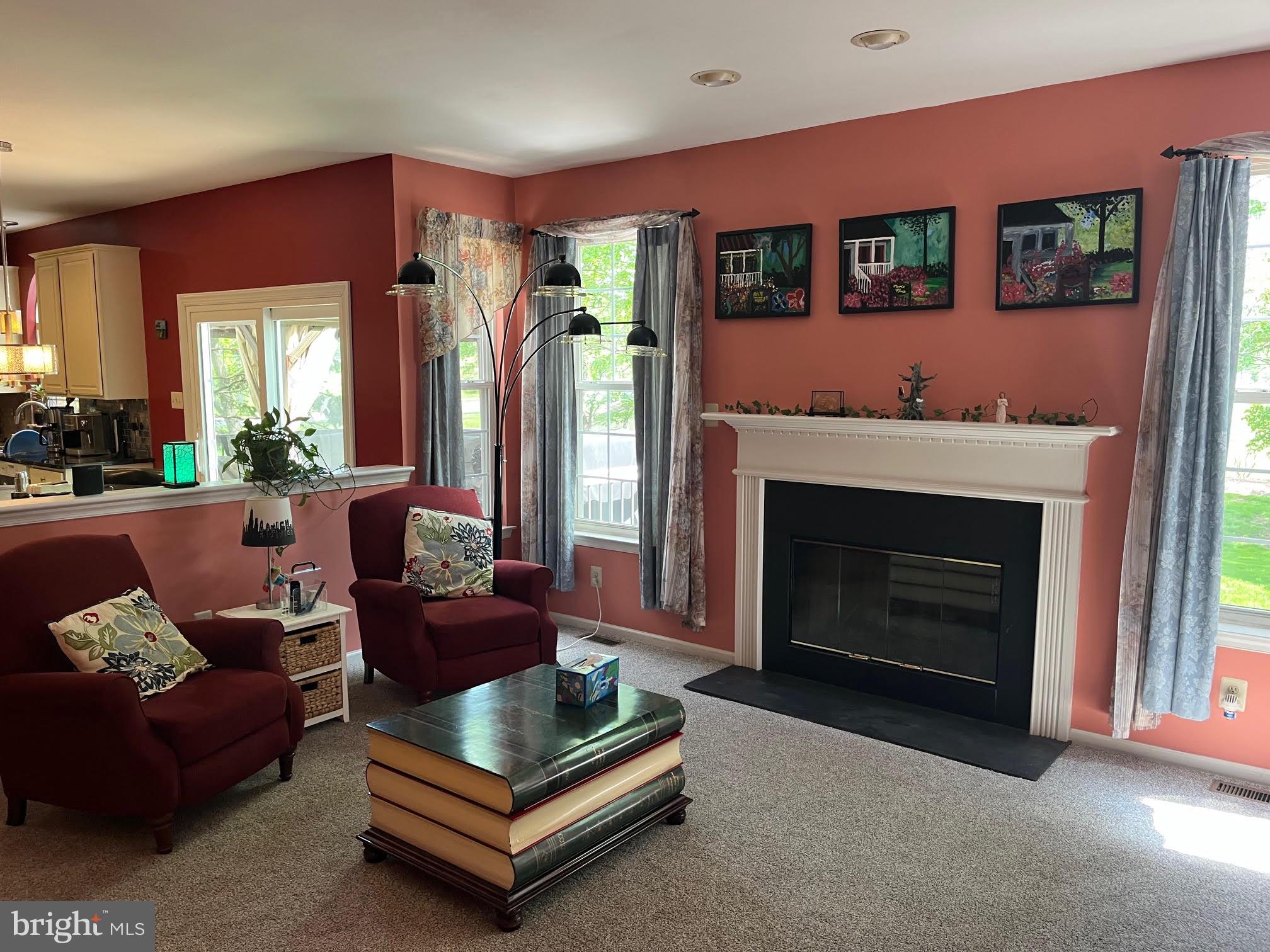 HIDDEN CREEK - Residential