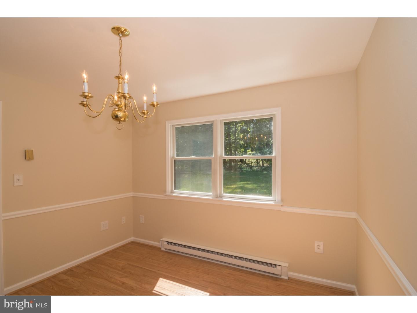 TROOP HILL - Residential