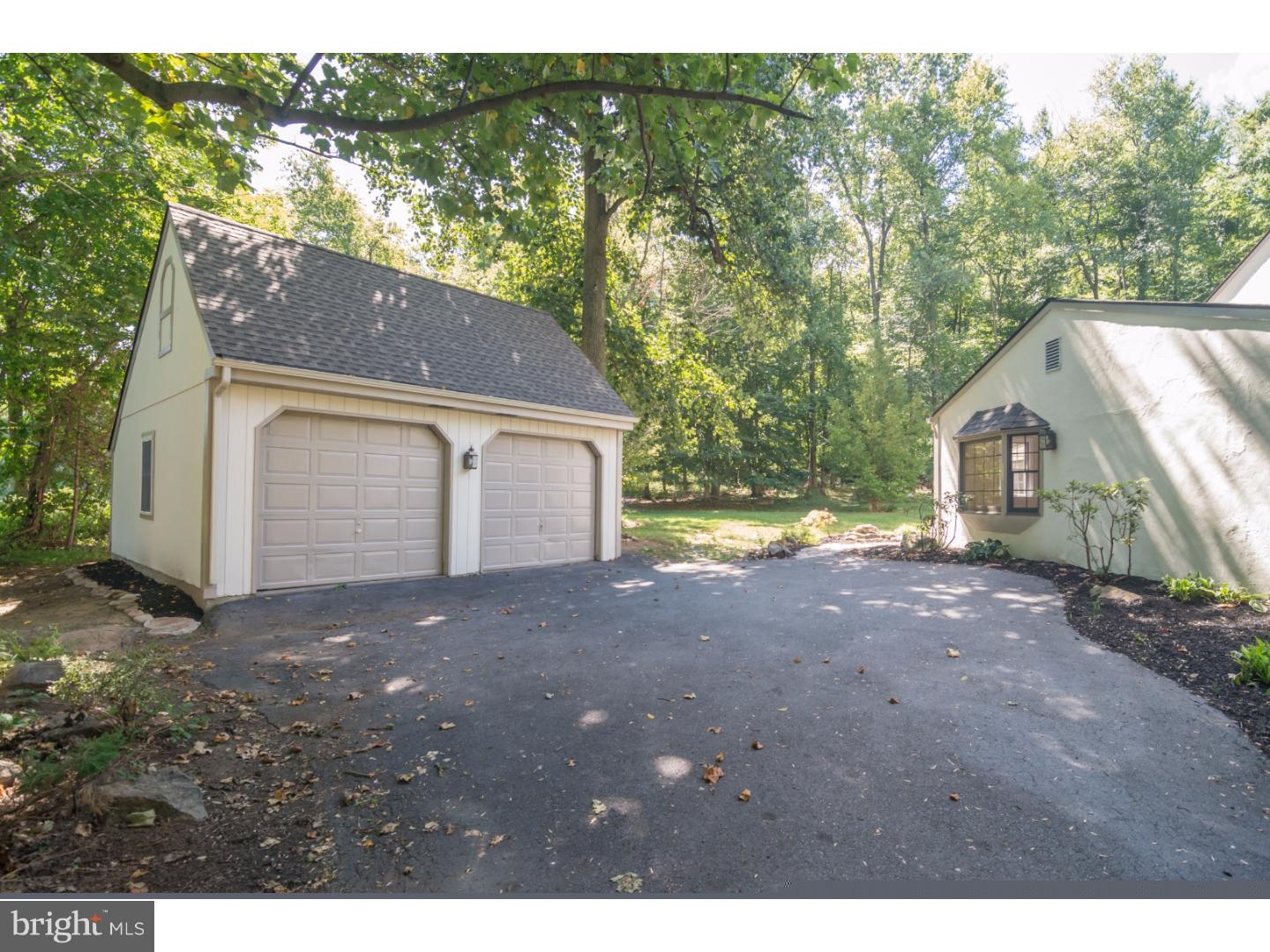 TROOP HILL - Residential