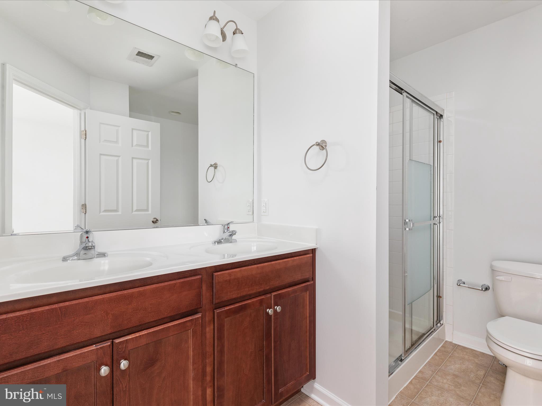 RIVERSIDE VILLAGES - Residential