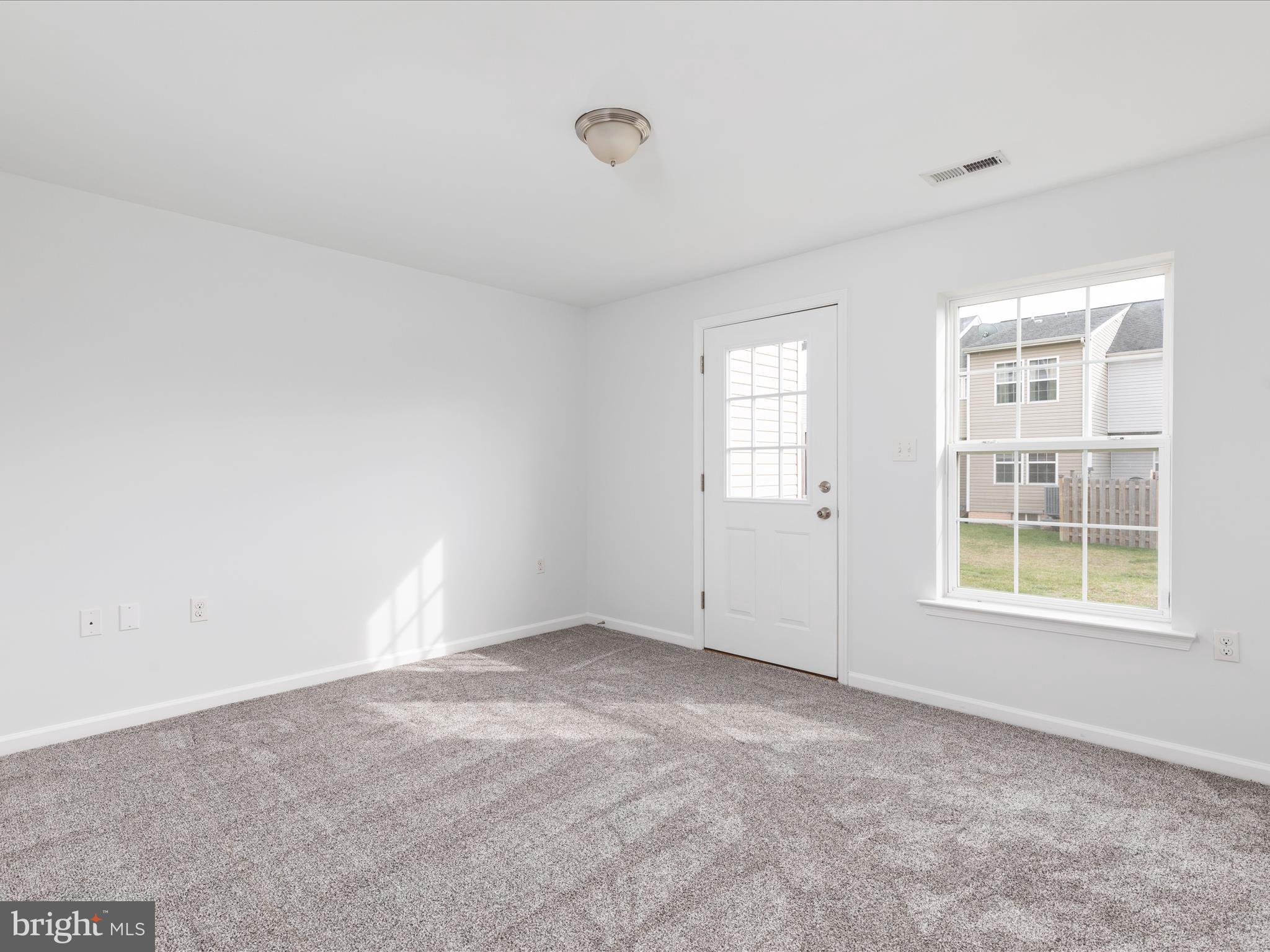 RIVERSIDE VILLAGES - Residential