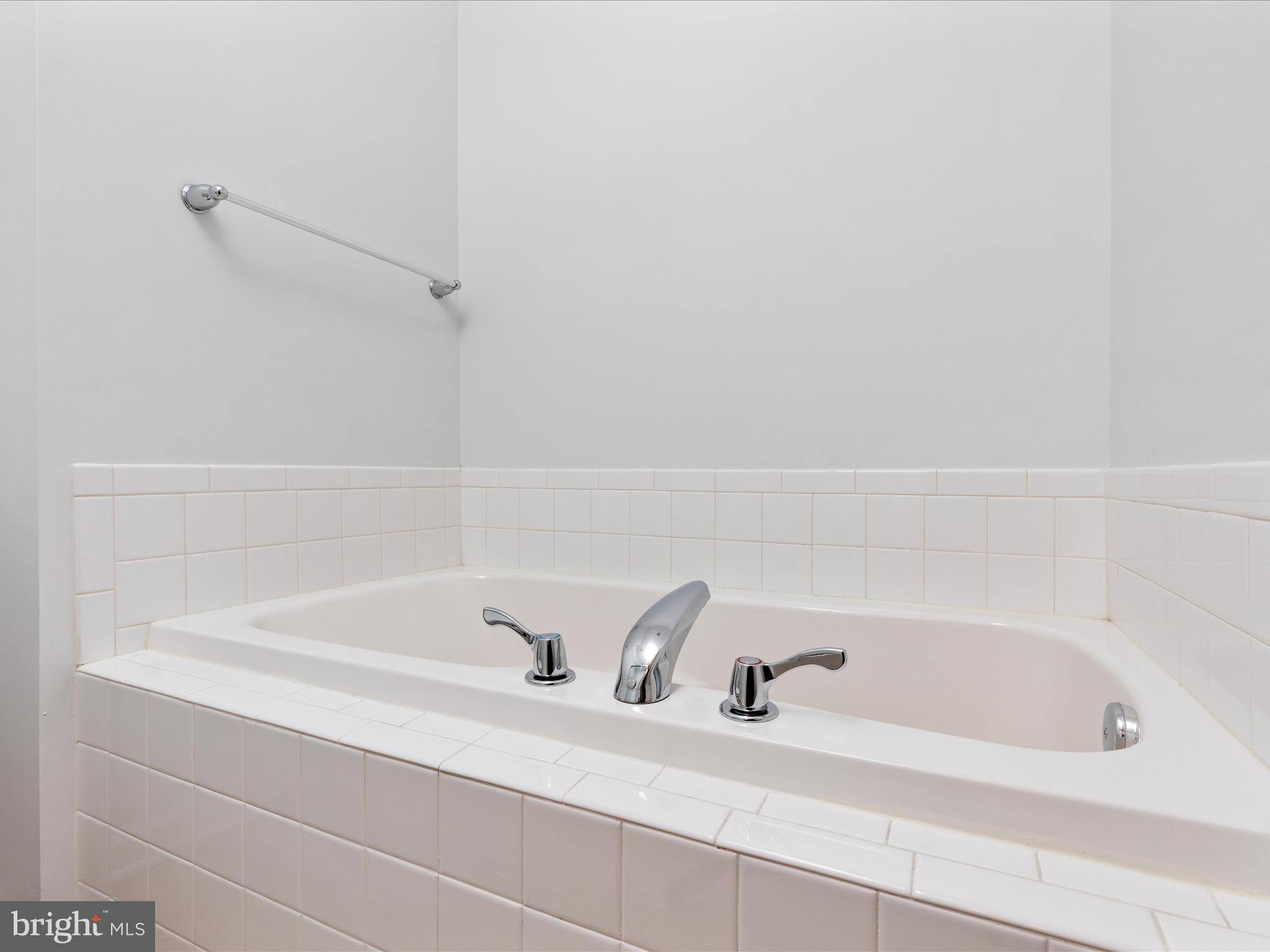 RIVERSIDE VILLAGES - Residential