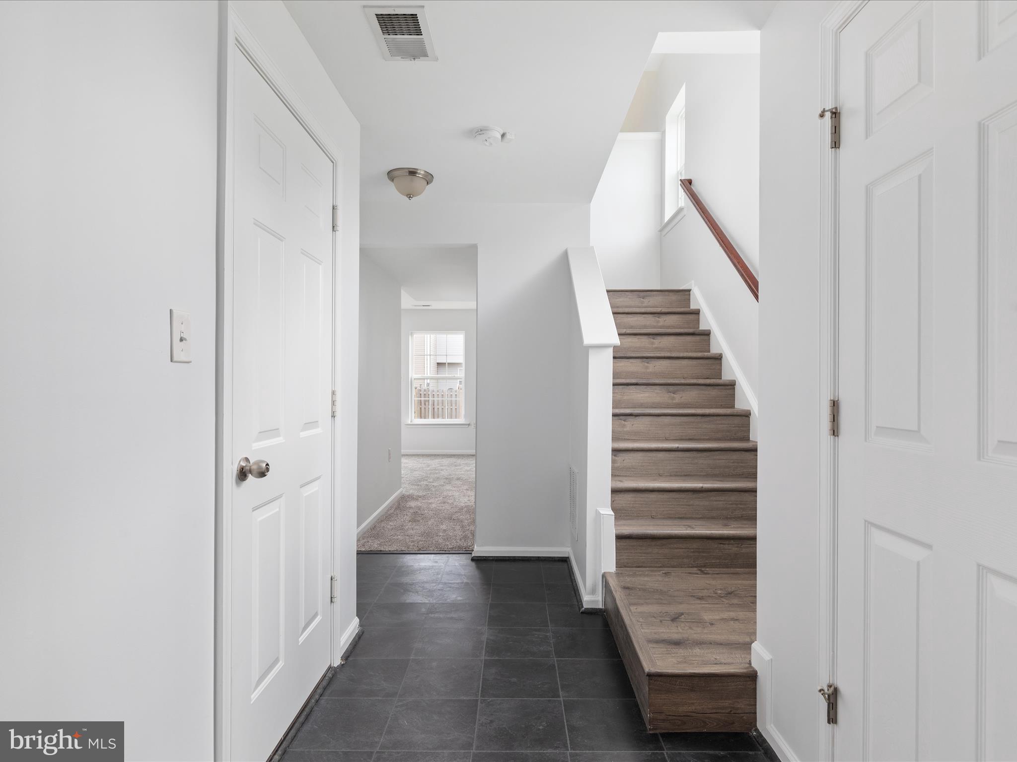 RIVERSIDE VILLAGES - Residential