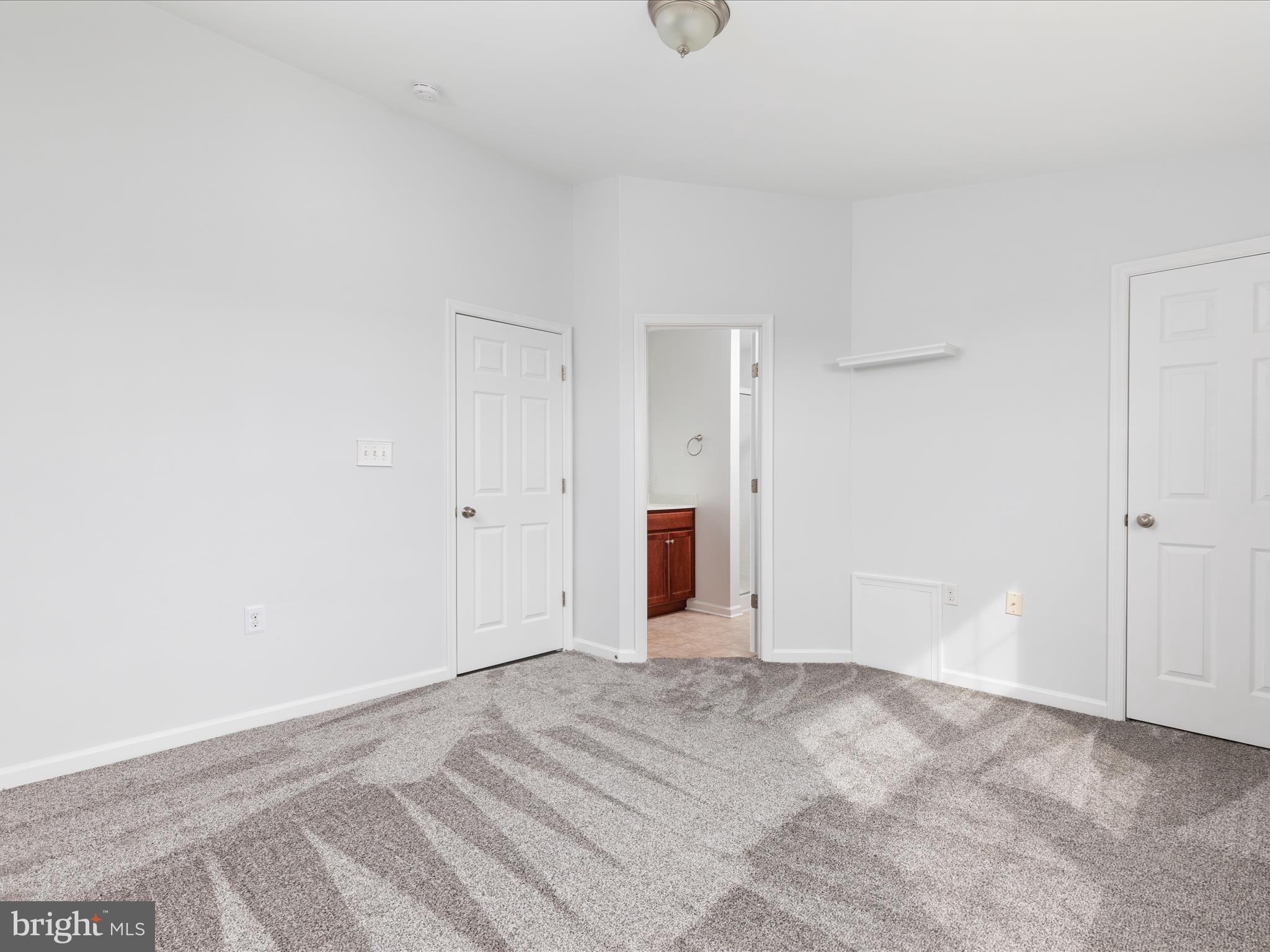 RIVERSIDE VILLAGES - Residential