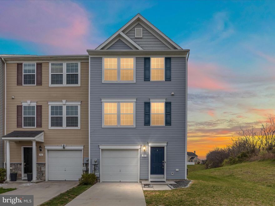 Comming Soon! Immaculate move in ready end unit townhome that features 3 beds, 2 full baths & 2 half baths. The main level story has an attached garage, bonus room, and a walkout to the backyard with the partial privacy fence. The open concept design effortlessly connects the family room to the kitchen that features stainless steel appliances, upgraded counter tops/cabinets and tons of natural lighting. Master bedroom has a dual vanity, soaking tube/ seperate shower and a walk in closet. Situated in a desirable location, this townhouse offers access to a range to all major commuter routes I-81 &I-70, restaurants, and much more.