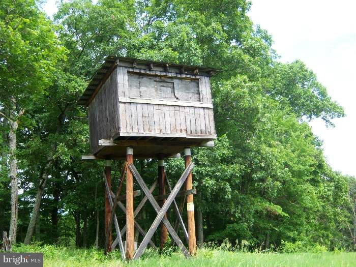 NONE AVAILABLE - Land