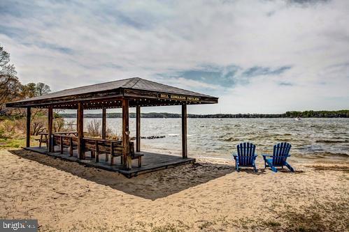 ROUND BAY - Residential