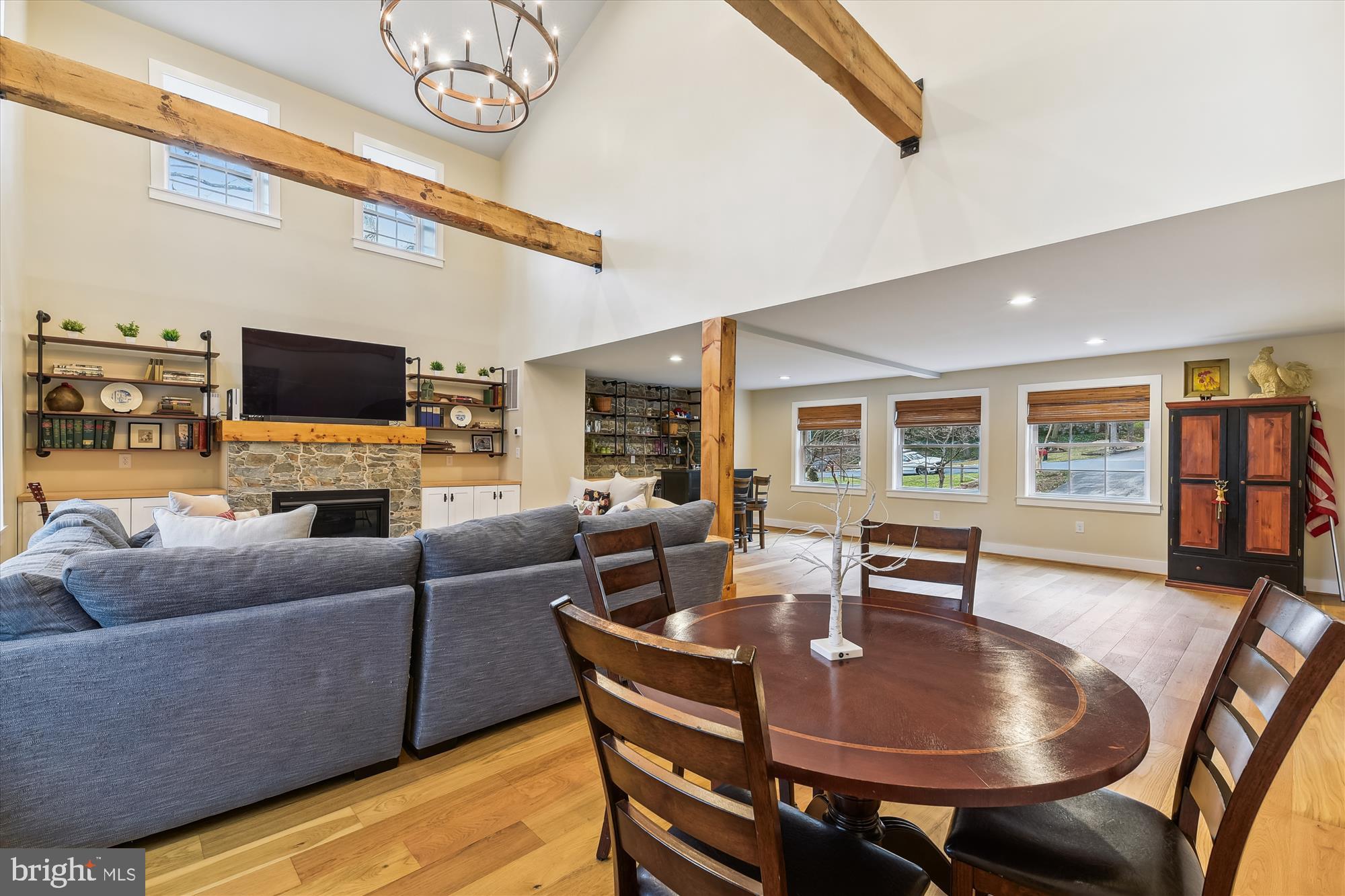 ROUND BAY - Residential