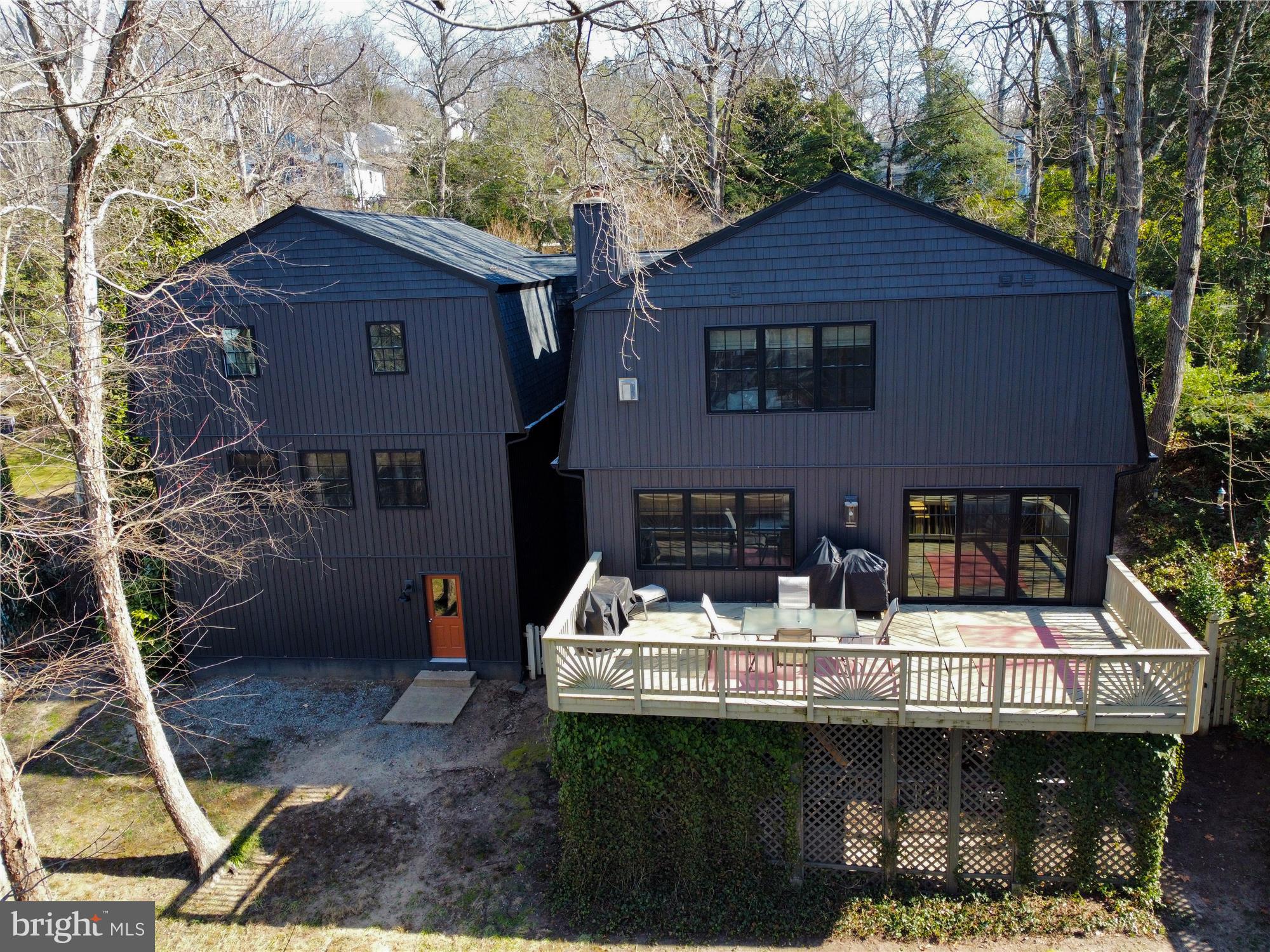 ROUND BAY - Residential