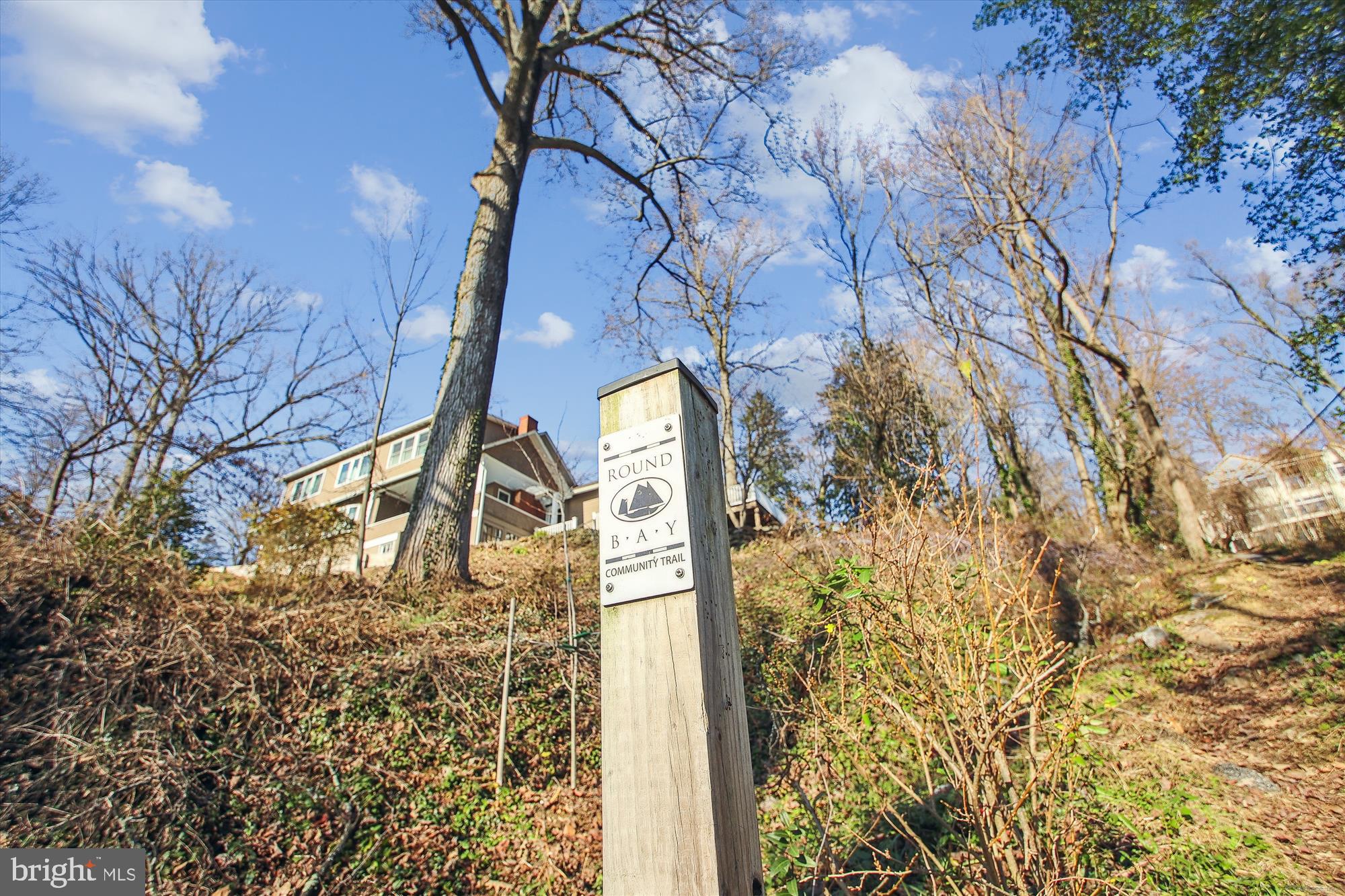 ROUND BAY - Residential