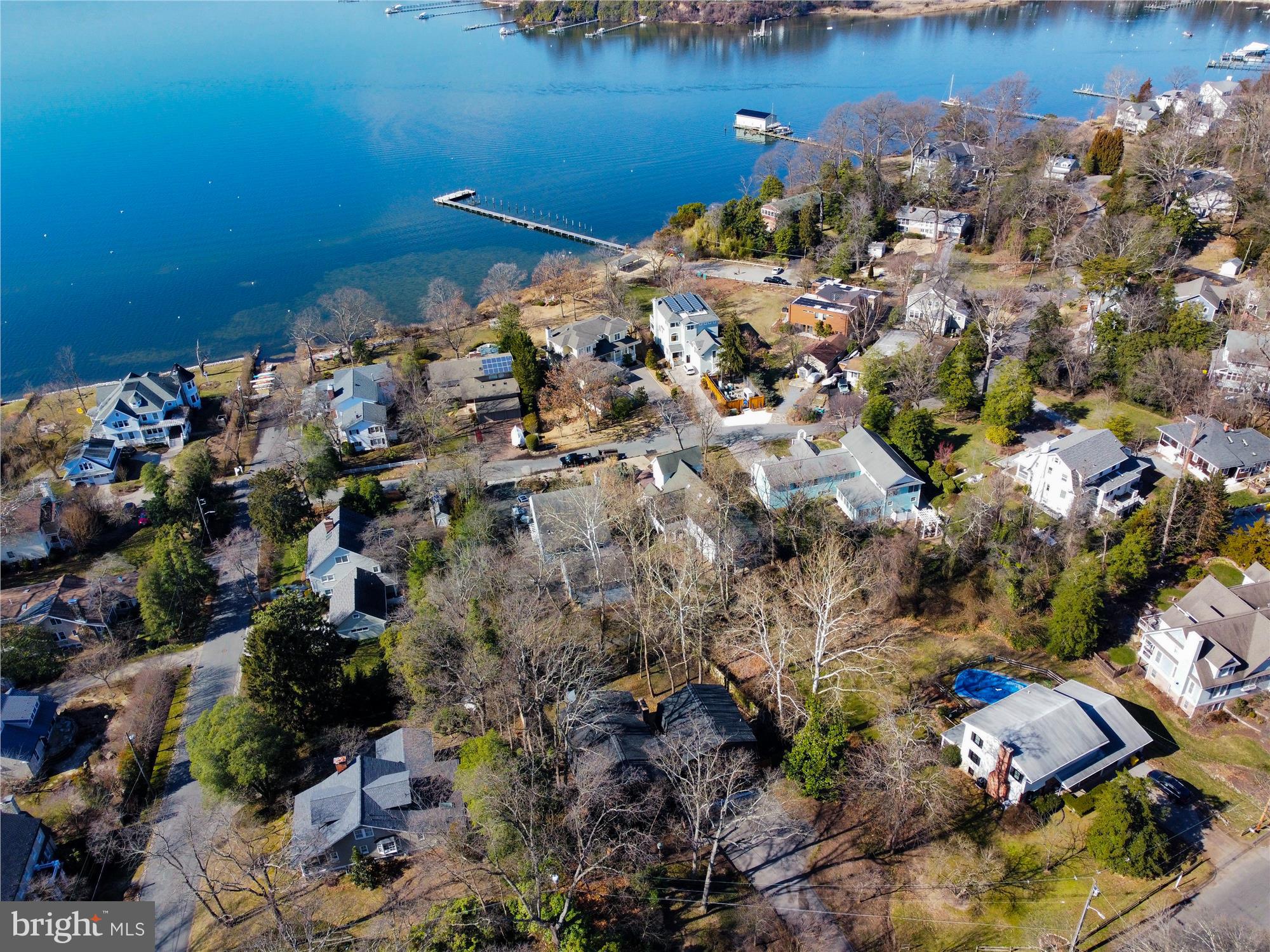 ROUND BAY - Residential