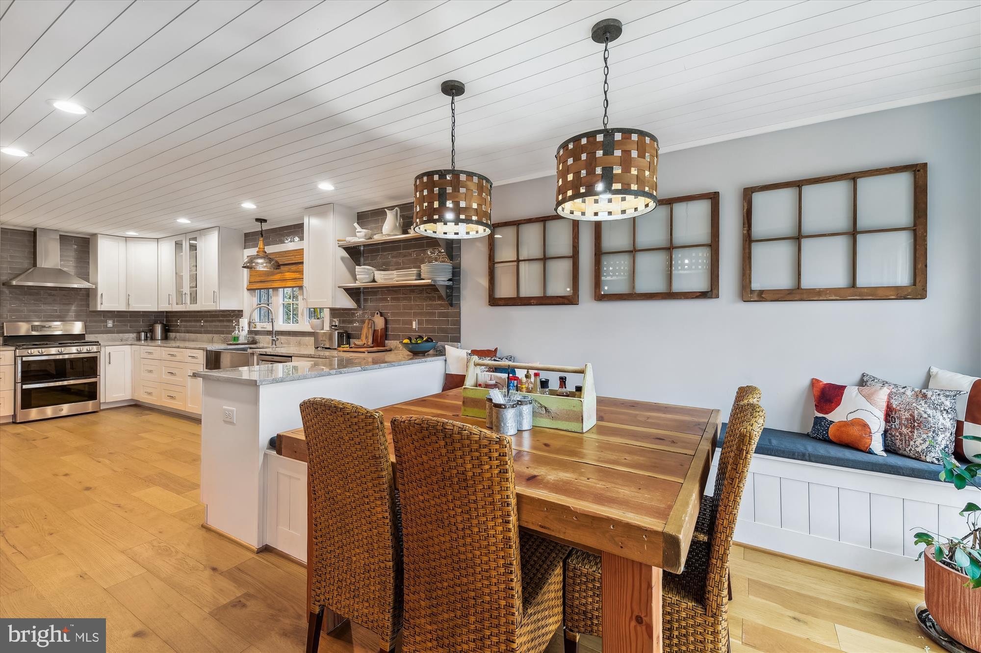 ROUND BAY - Residential