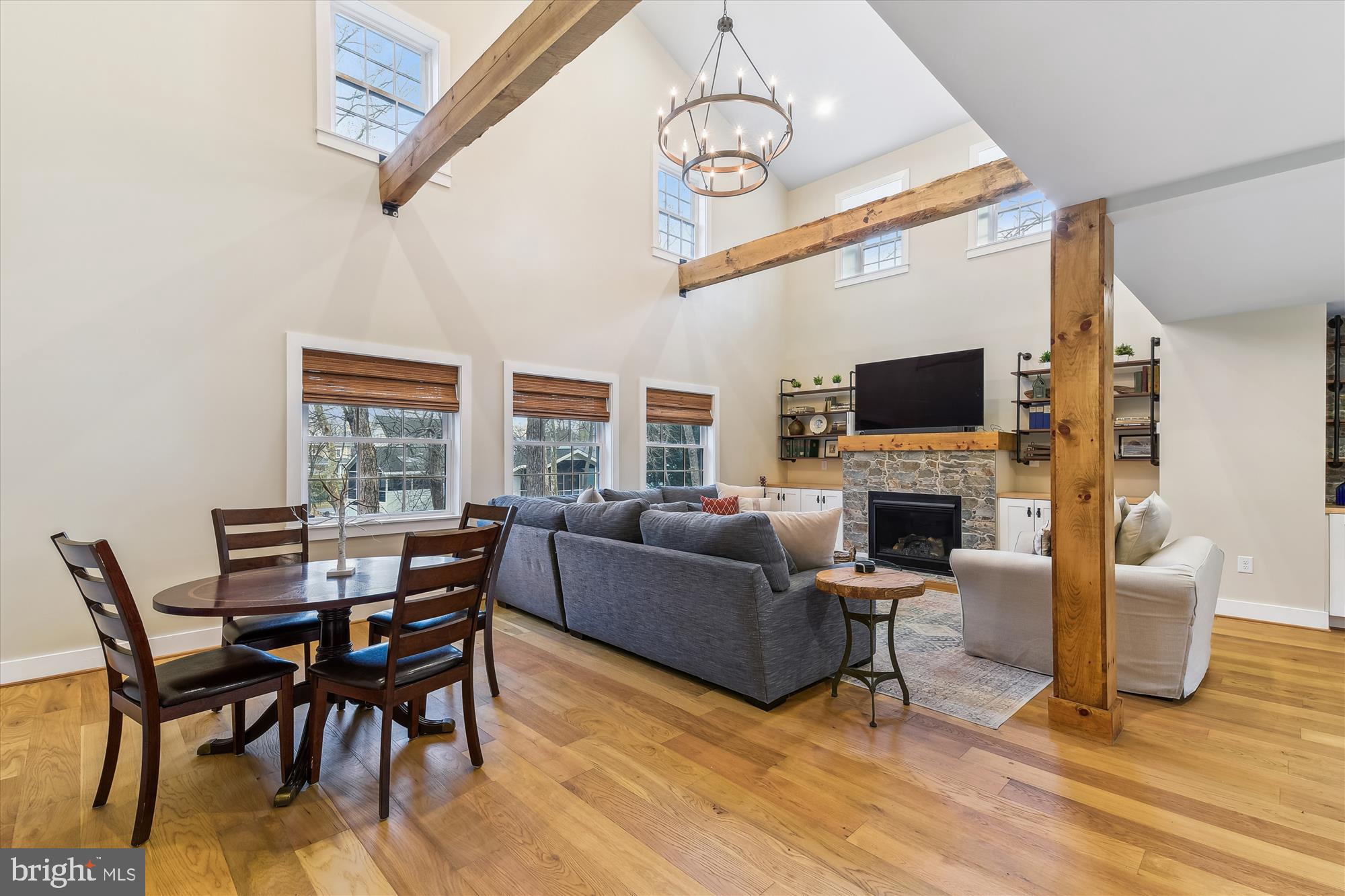 ROUND BAY - Residential