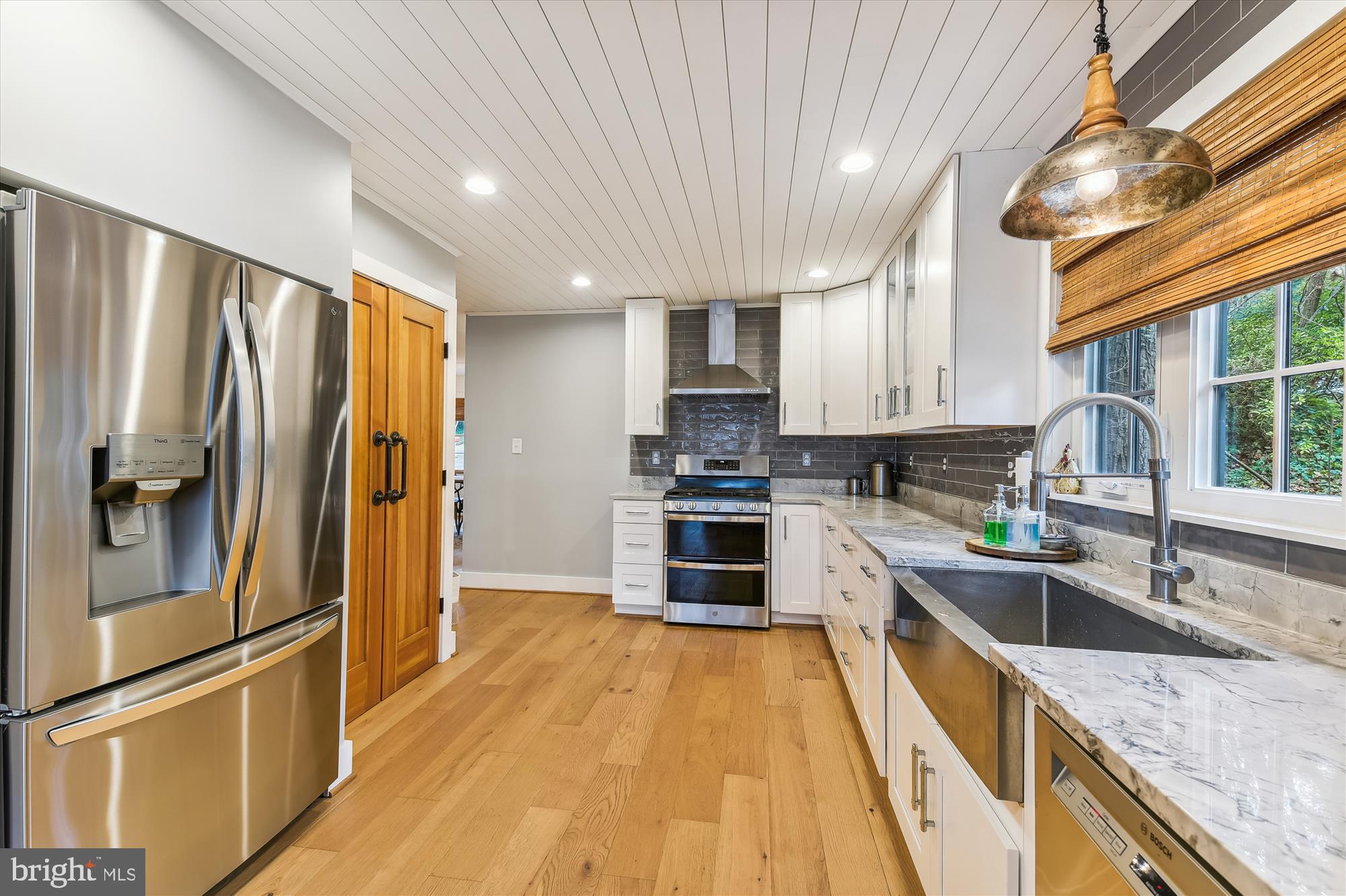 ROUND BAY - Residential