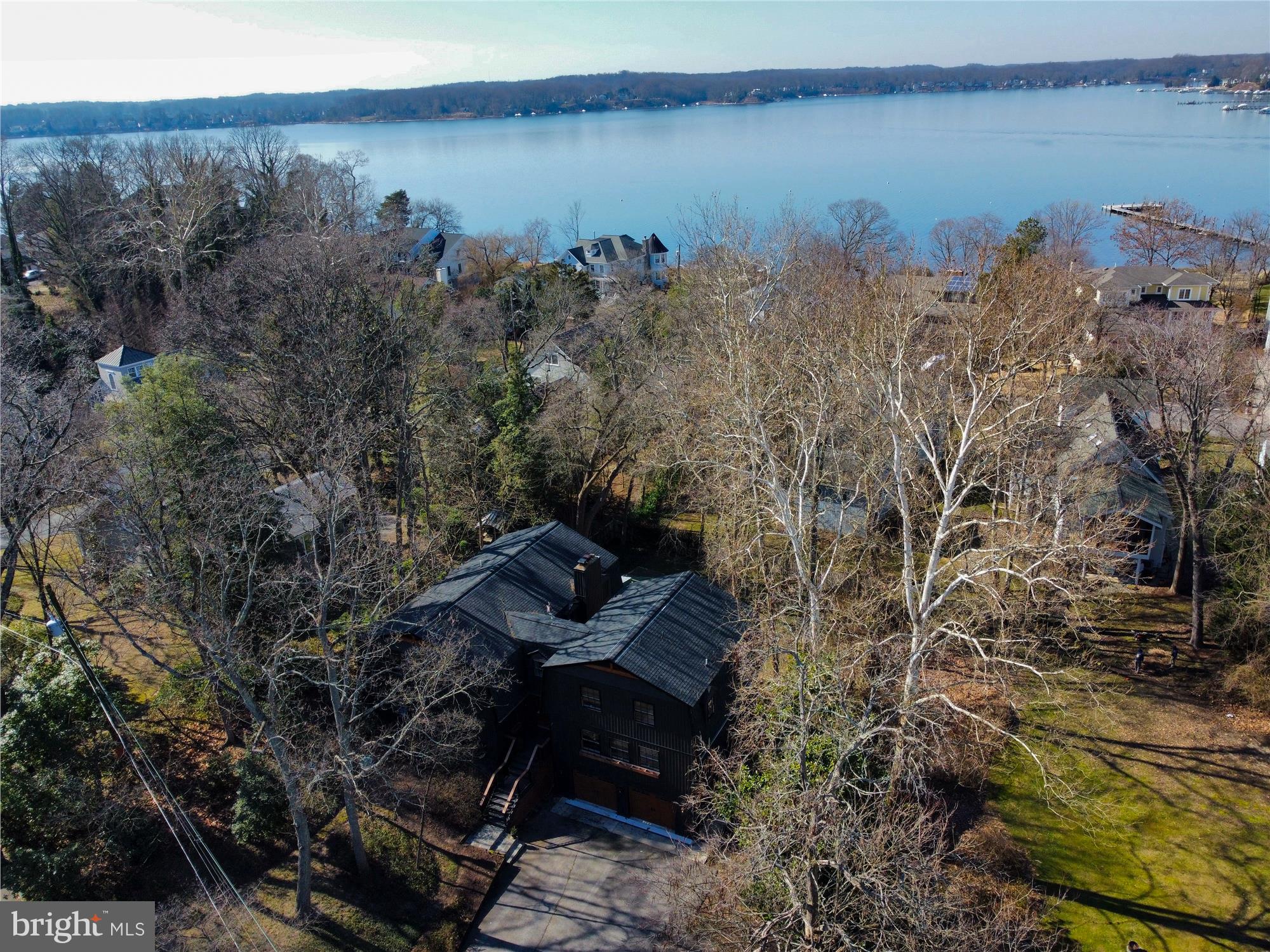 ROUND BAY - Residential