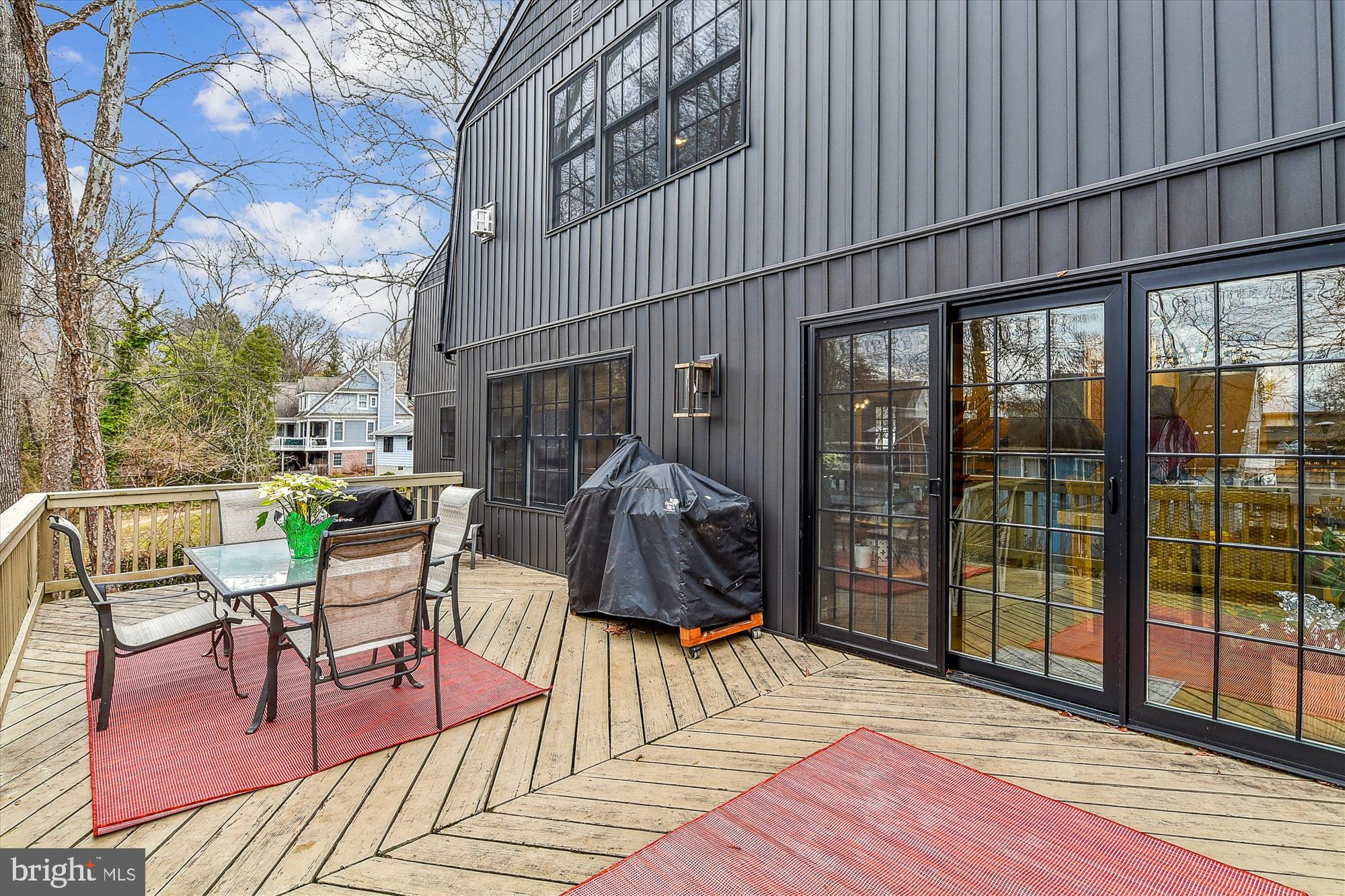 ROUND BAY - Residential