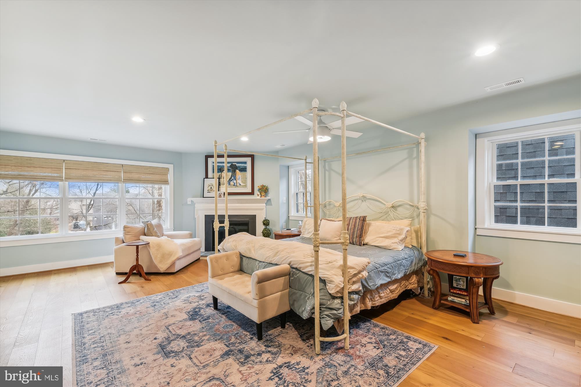 ROUND BAY - Residential