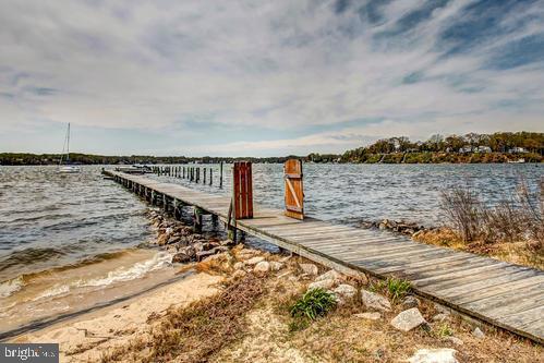 ROUND BAY - Residential