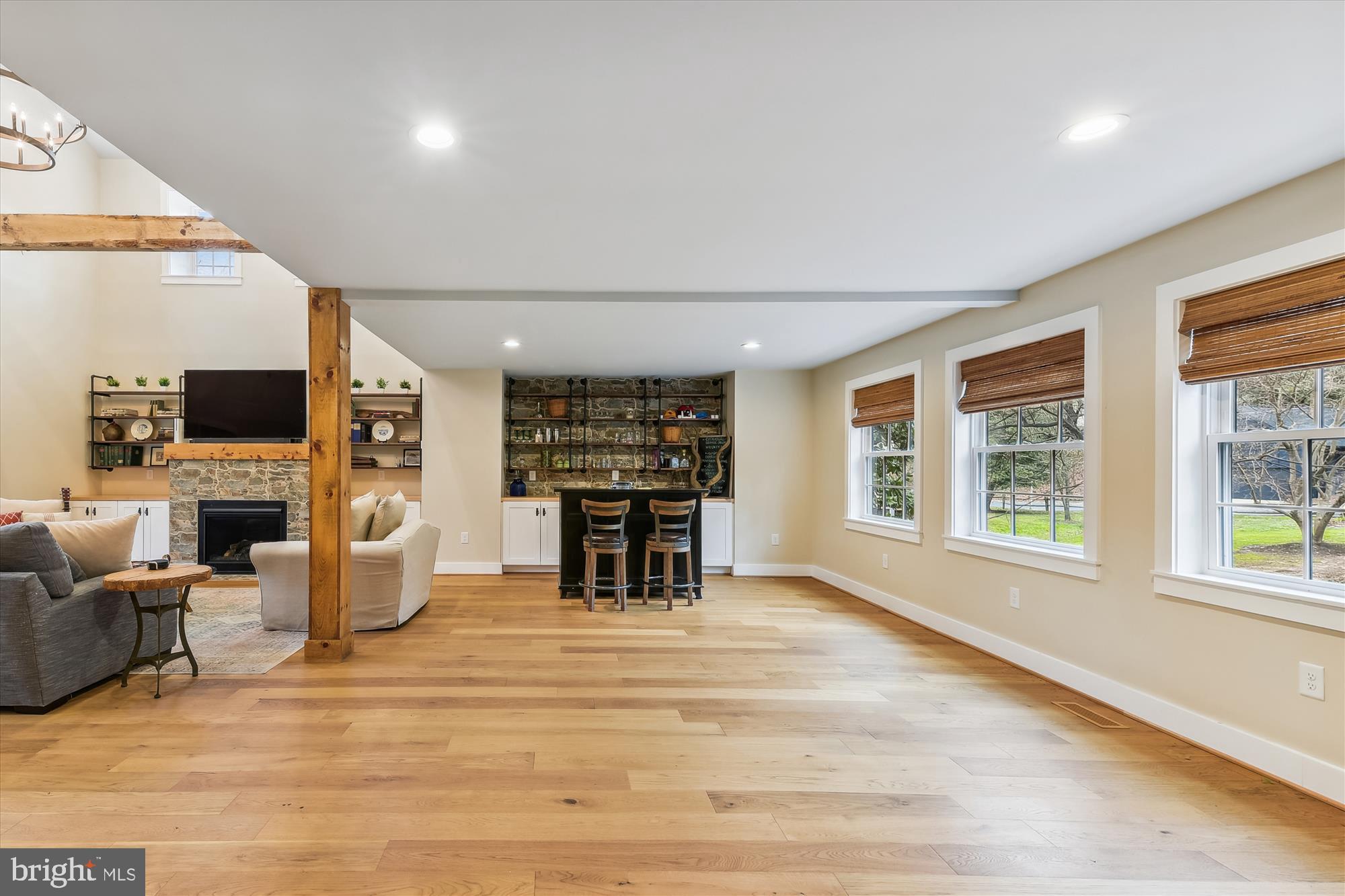 ROUND BAY - Residential